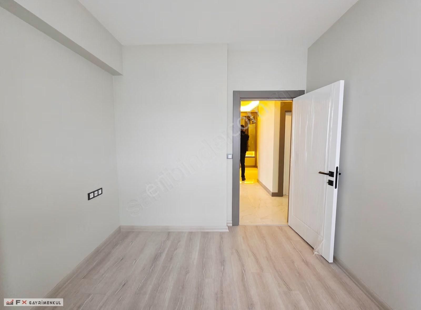 Fx'den 3+1 Ultra Yapılı Sıfır Oturuma Hazır Giyinme Odalı Daire - Görsel 19