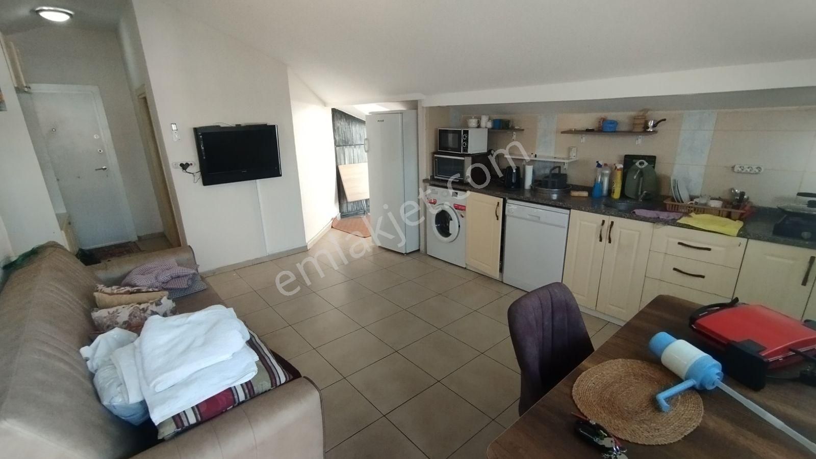 İlkon'dan Babataşı'nda Kiralık 2+1 Eşyalı Ve Teraslı Daire - Görsel 15