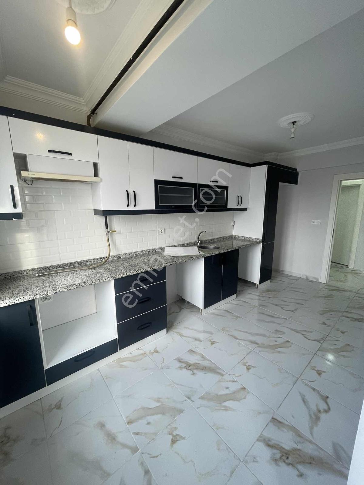 Vatan Mahallesi'nde Kiralık 2 + 1 Yıldız Caddesi'nde - Görsel 8