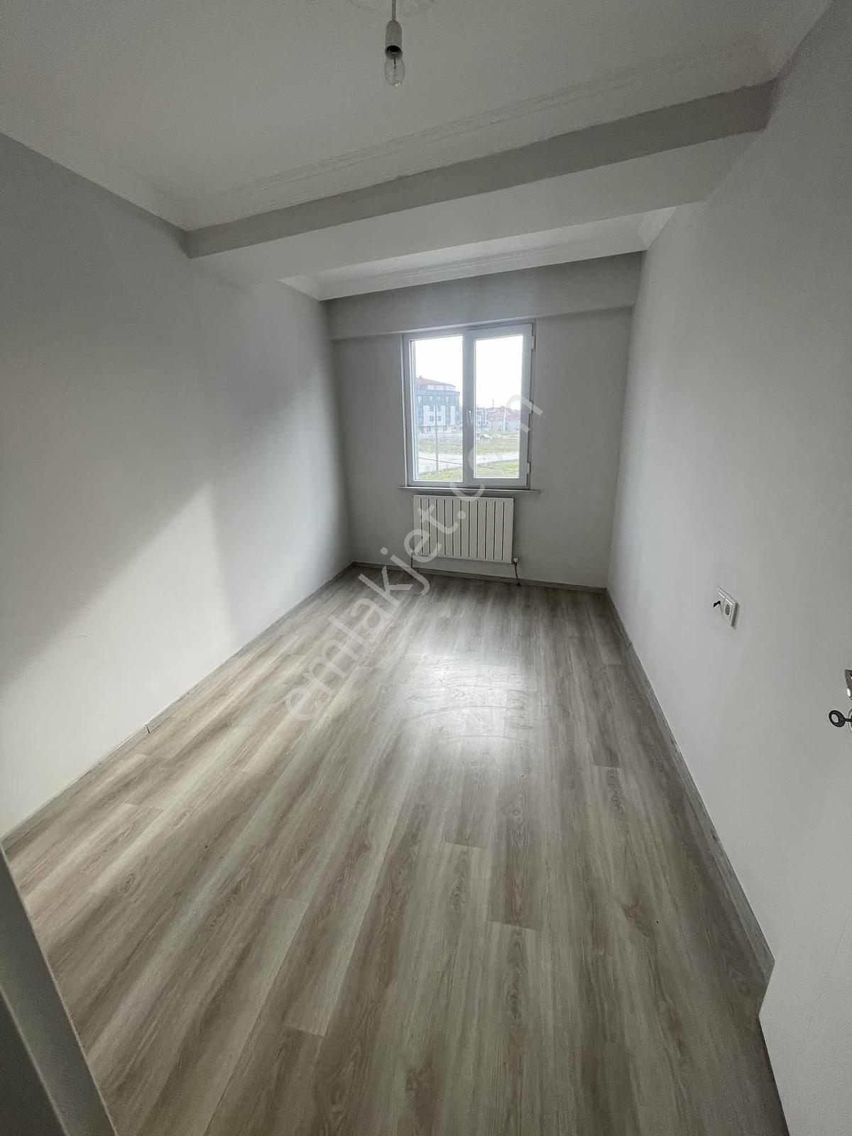 Vatan Mahallesi'nde Kiralık 2 + 1 Yıldız Caddesi'nde - Görsel 13