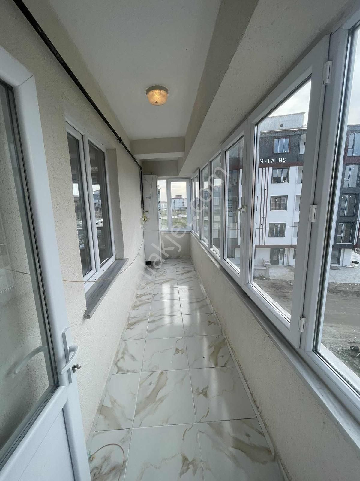 Vatan Mahallesi'nde Kiralık 2 + 1 Yıldız Caddesi'nde - Görsel 13