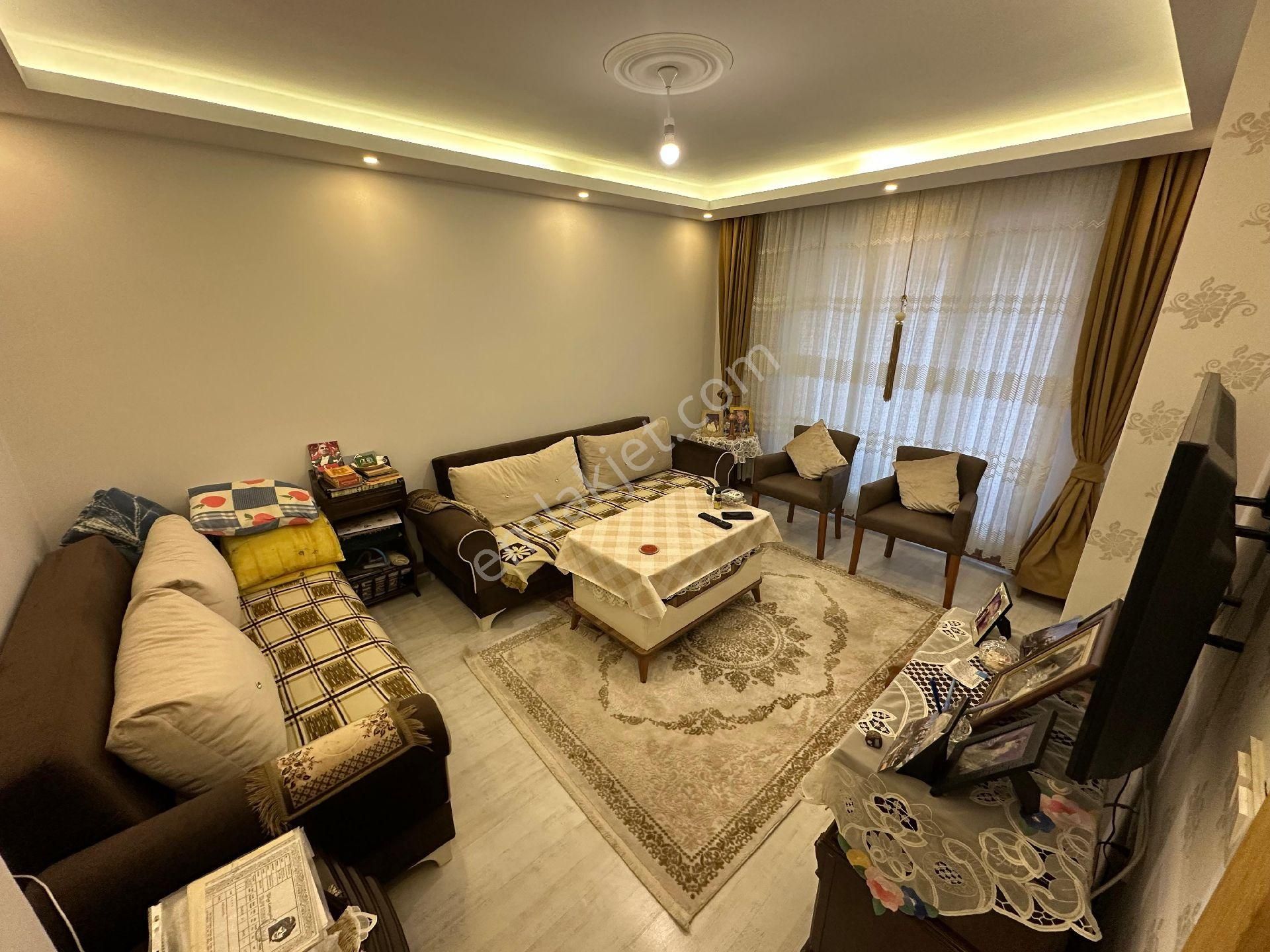 Family' Den Kocasinanda 8 Yıllık Asansörlü Satılık Kredili Daire - Görsel 2