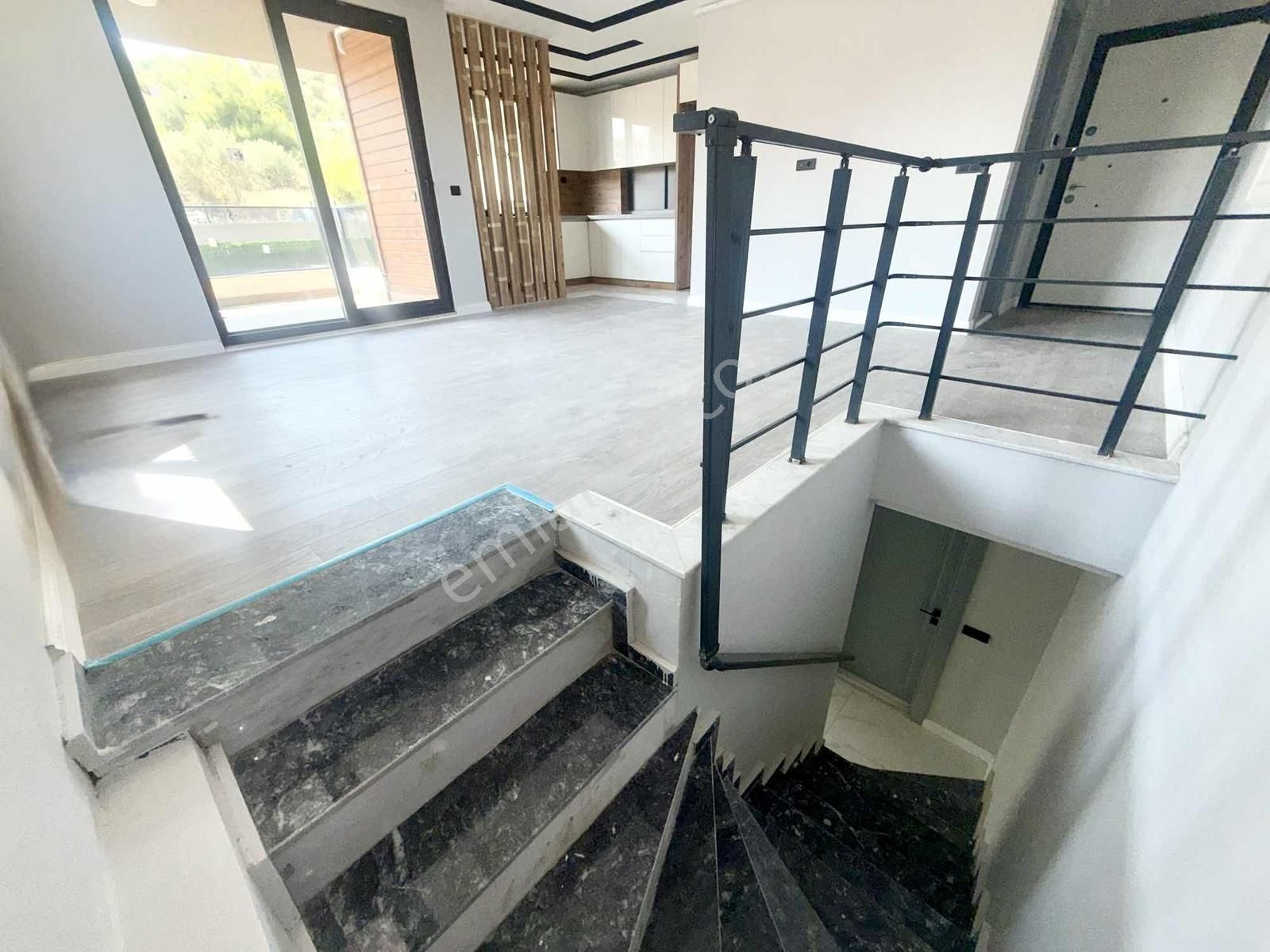 ꔪsadece Yalçın'dan Havuzlu Sitede Emsalsiz 2+1 Bahçeli Daire - Görsel 34
