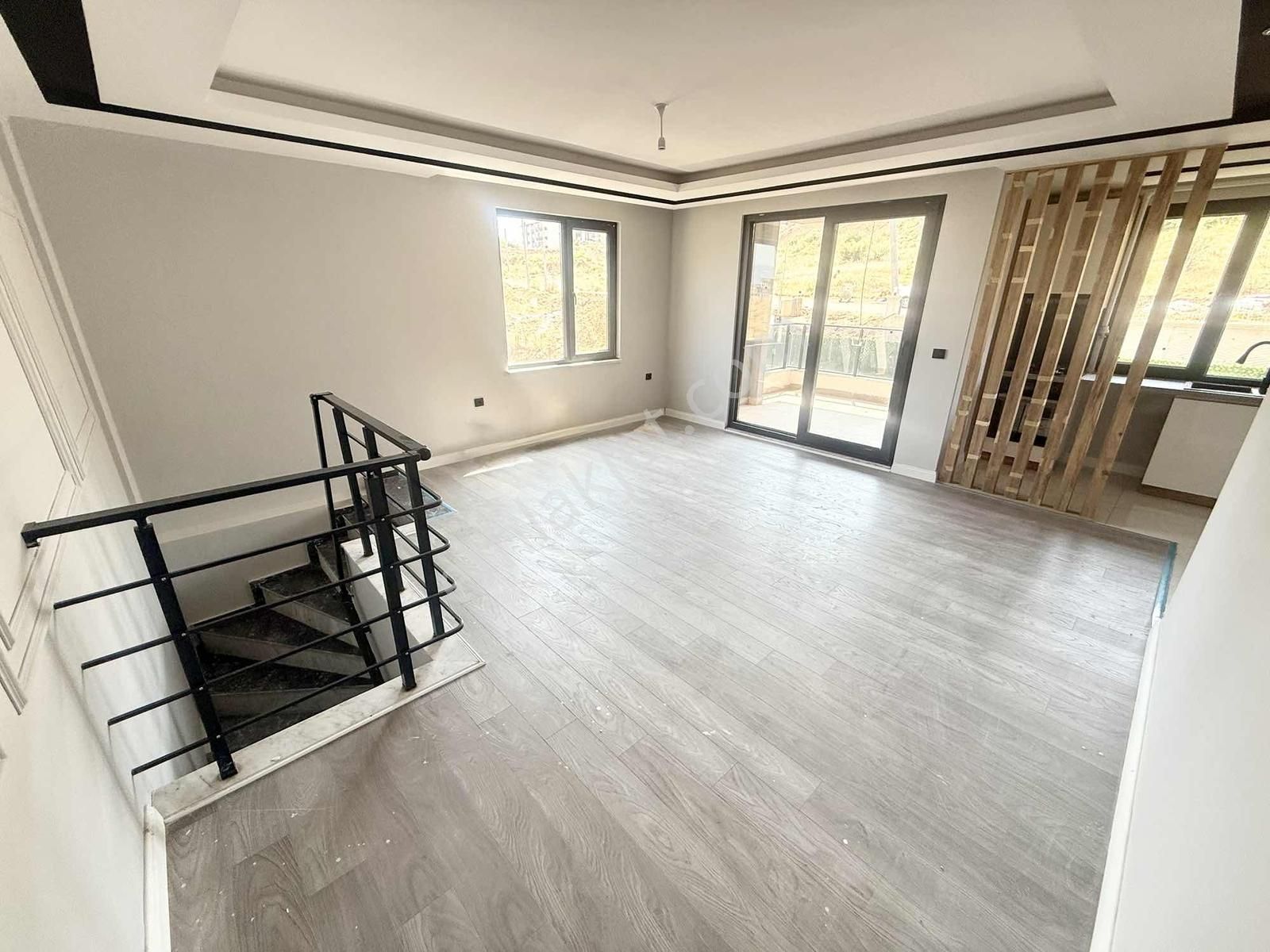 ꔪsadece Yalçın'dan Havuzlu Sitede Emsalsiz 2+1 Bahçeli Daire - Görsel 6