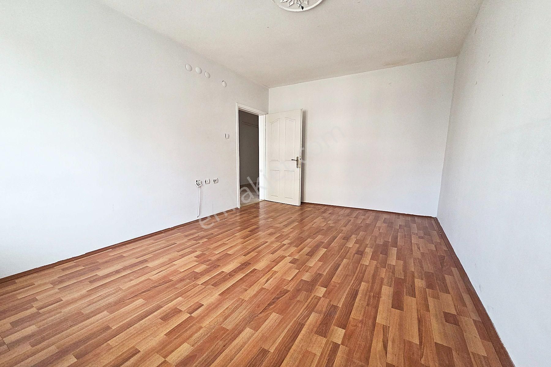 Yayla'da Porsuk Caddesine Cephe 3.kat 3+1 Kiralık Daire - Görsel 24