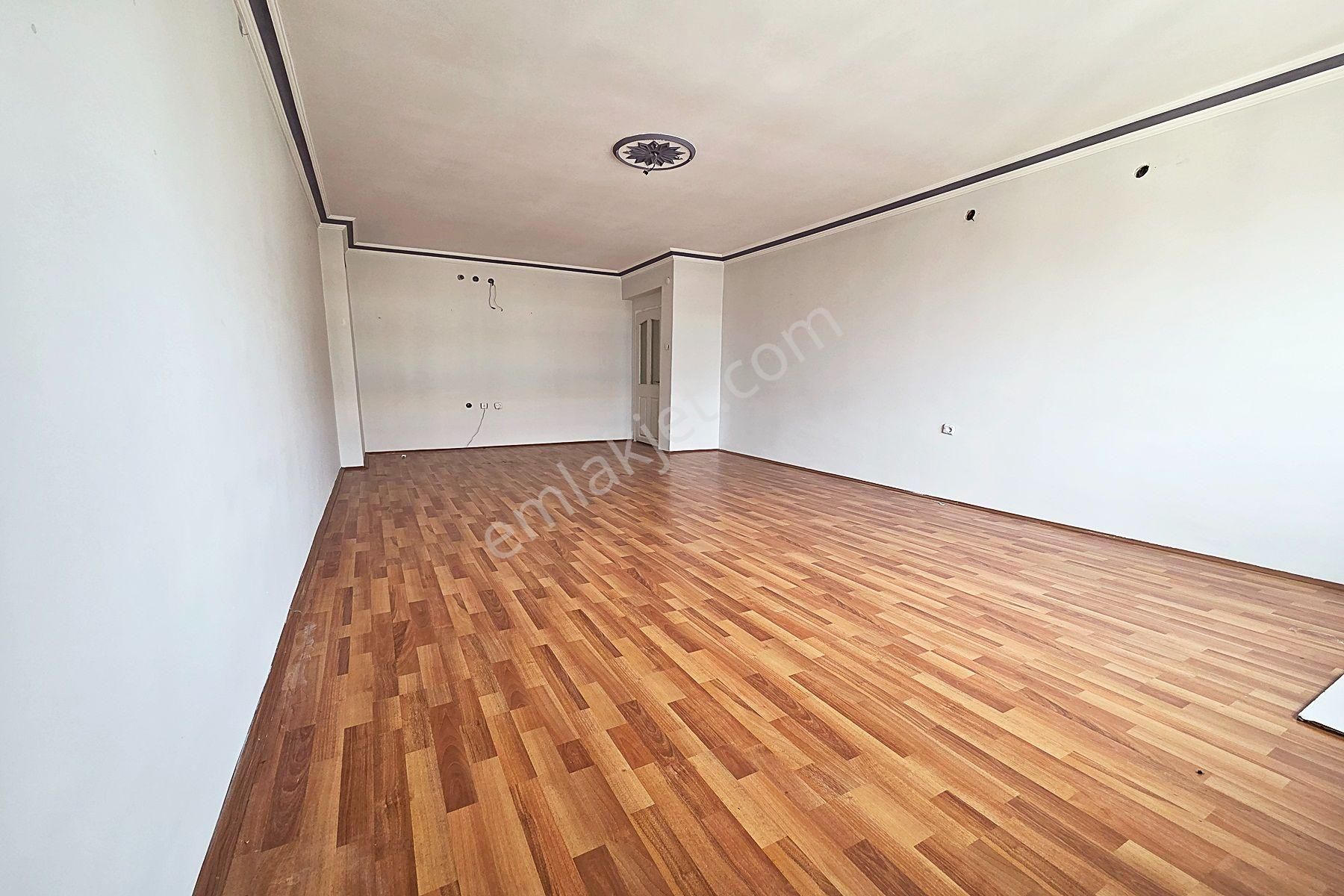 Yayla'da Porsuk Caddesine Cephe 3.kat 3+1 Kiralık Daire - Görsel 4