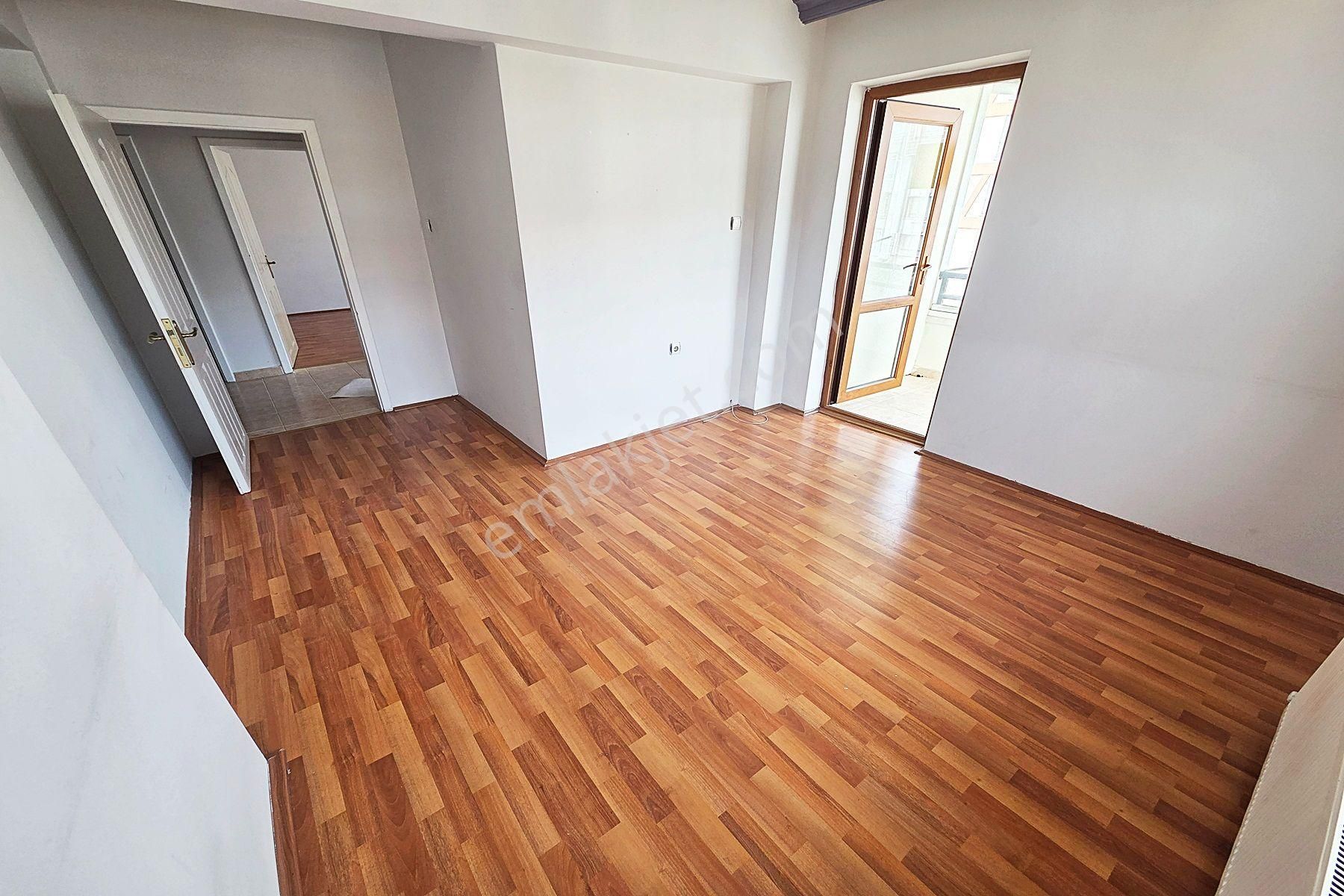 Yayla'da Porsuk Caddesine Cephe 3.kat 3+1 Kiralık Daire - Görsel 15