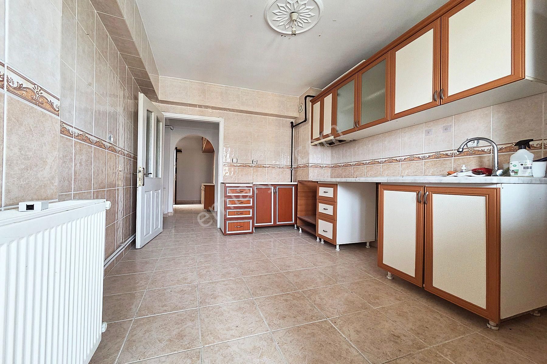 Yayla'da Porsuk Caddesine Cephe 3.kat 3+1 Kiralık Daire - Görsel 9