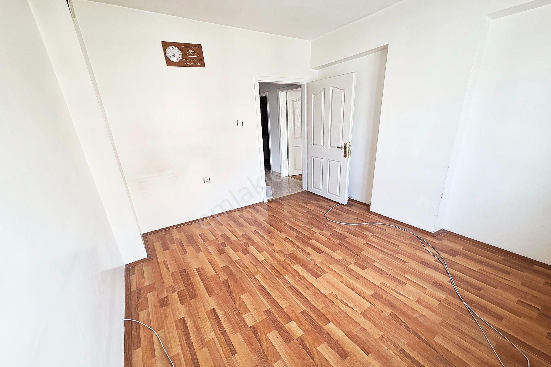 Yayla'da Porsuk Caddesine Cephe 3.kat 3+1 Kiralık Daire - Görsel 20