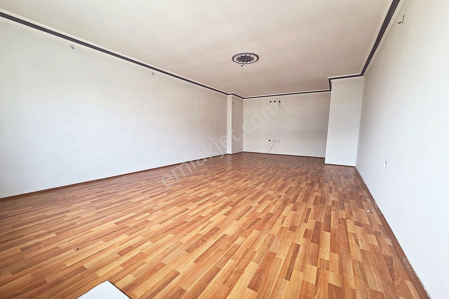 Yayla'da Porsuk Caddesine Cephe 3.kat 3+1 Kiralık Daire - Görsel 5