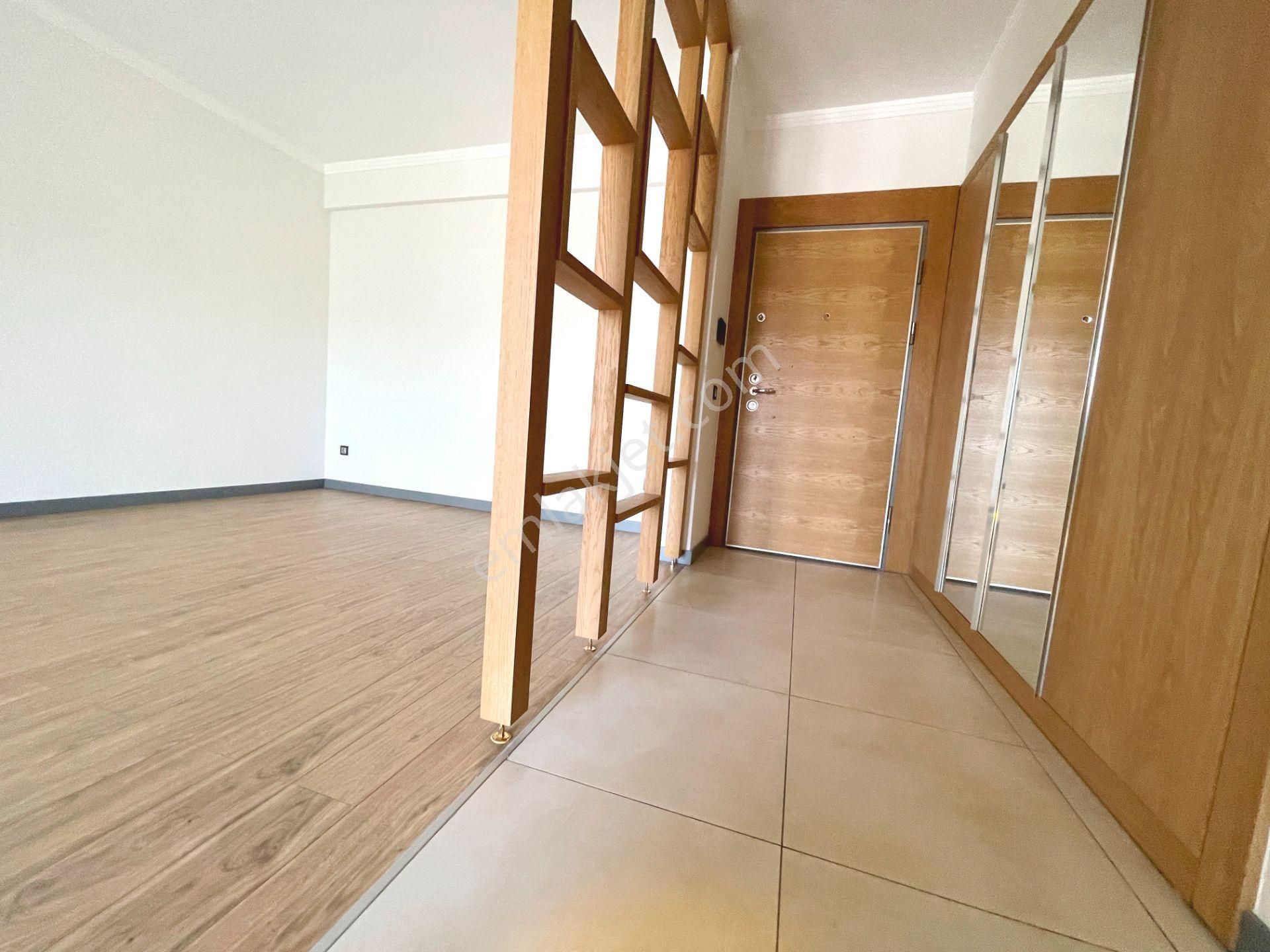 Ataşehir Modern Sitesi Büyük Tip Kapalı Mutfak 2+1 Kiralık Daire - Görsel 30