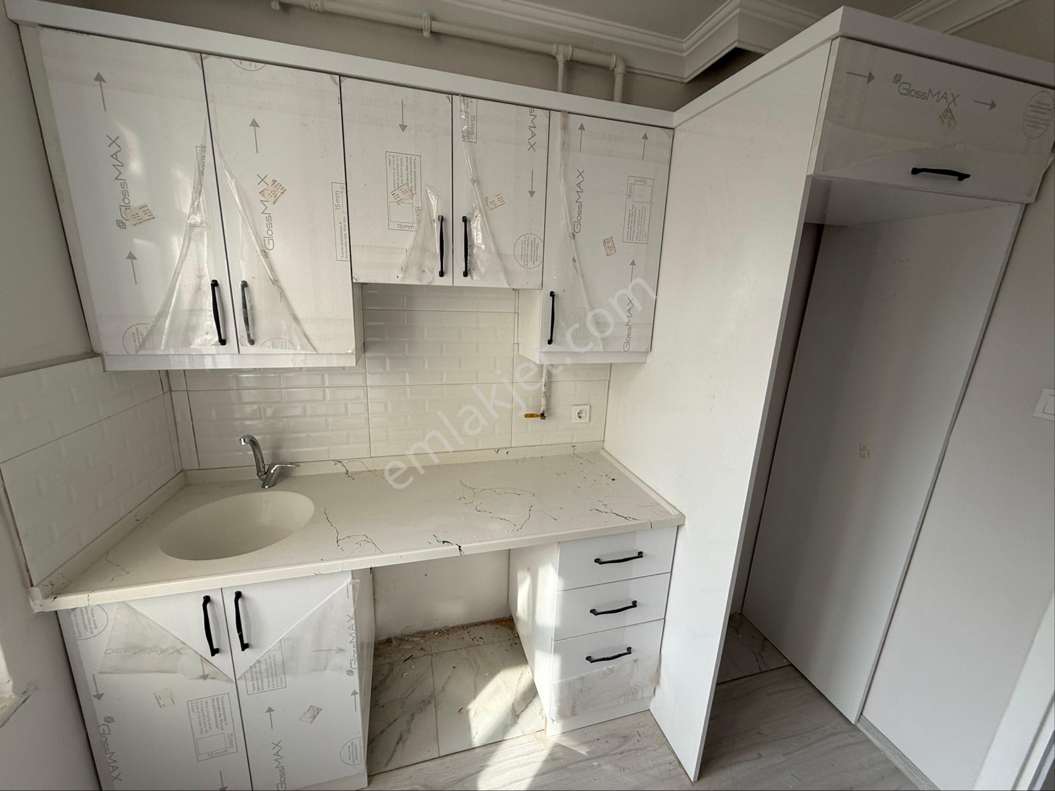 Evim-nur’dan Rasathane Mh. 2+1 İçi Yapılı Satılık Fırsat Daire… - Görsel 2