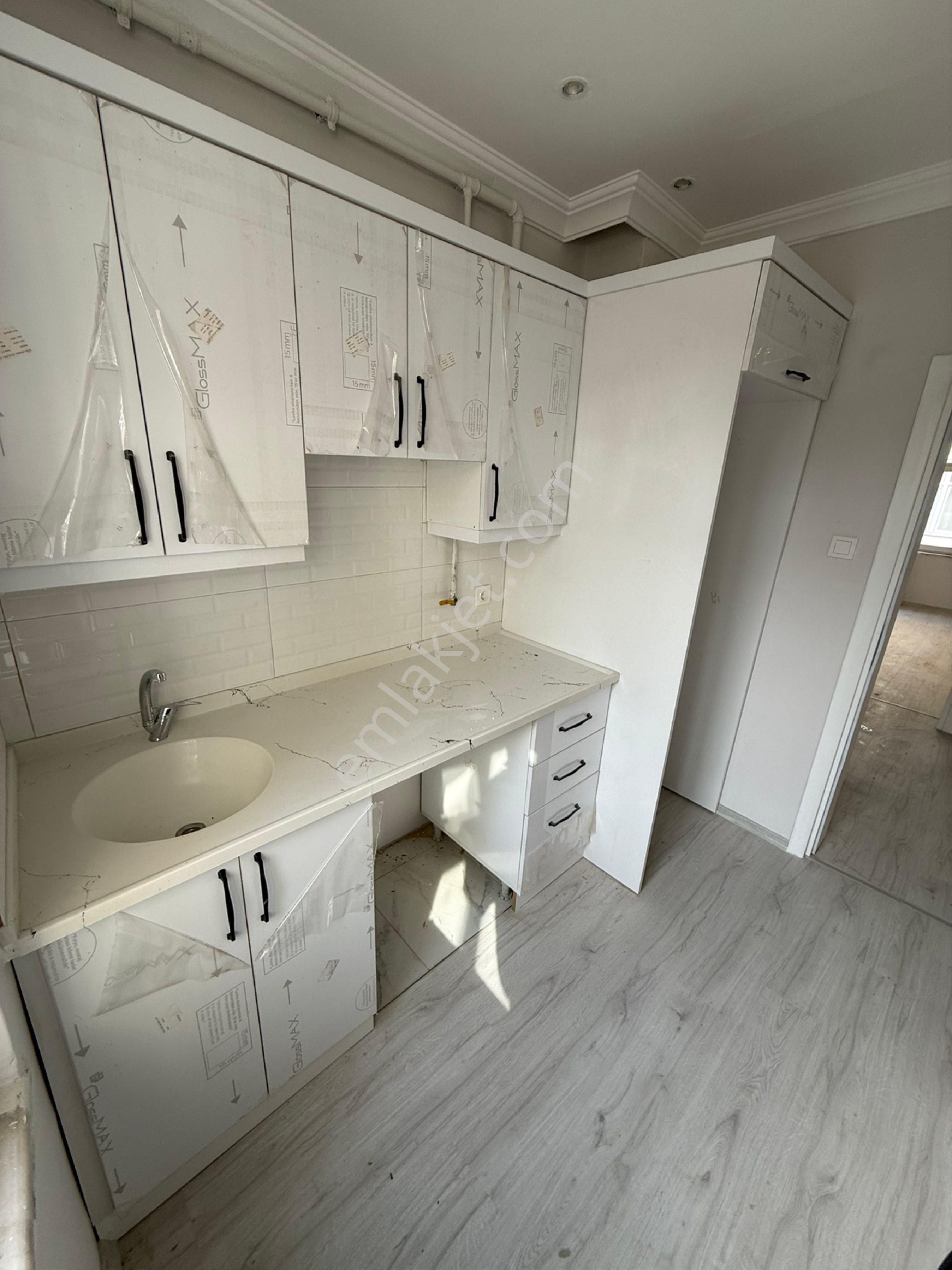 Evim-nur’dan Rasathane Mh. 2+1 İçi Yapılı Satılık Fırsat Daire…