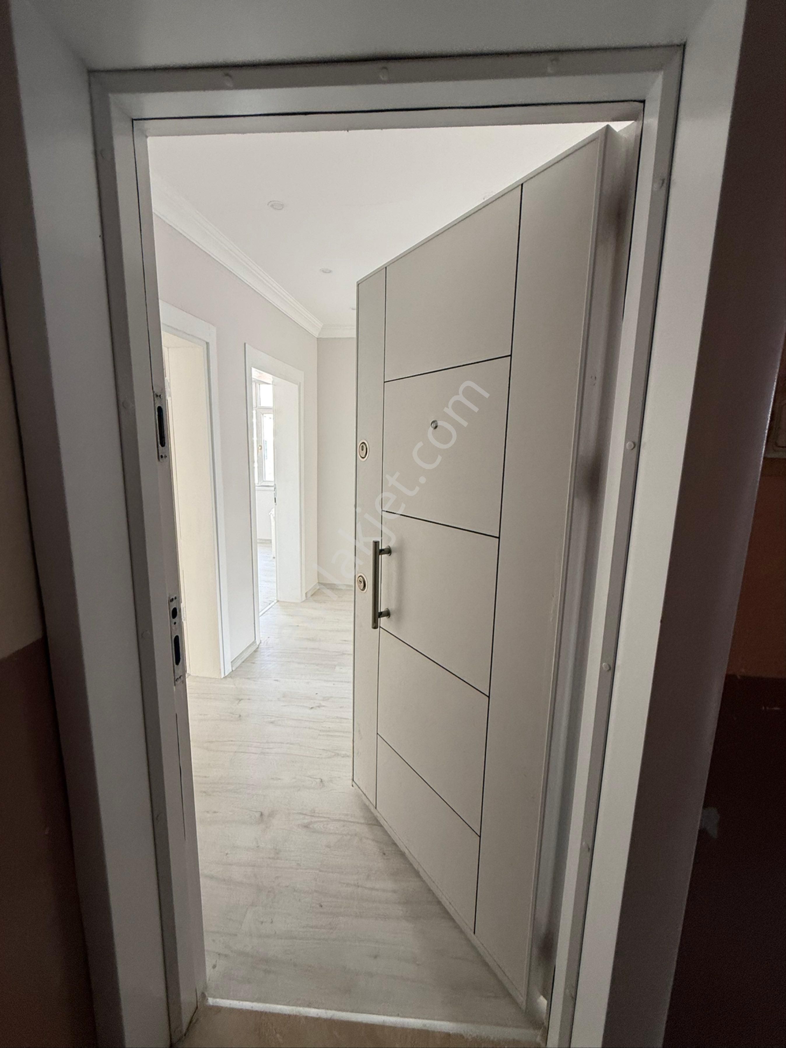 Evim-nur’dan Rasathane Mh. 2+1 İçi Yapılı Satılık Fırsat Daire… - Görsel 21