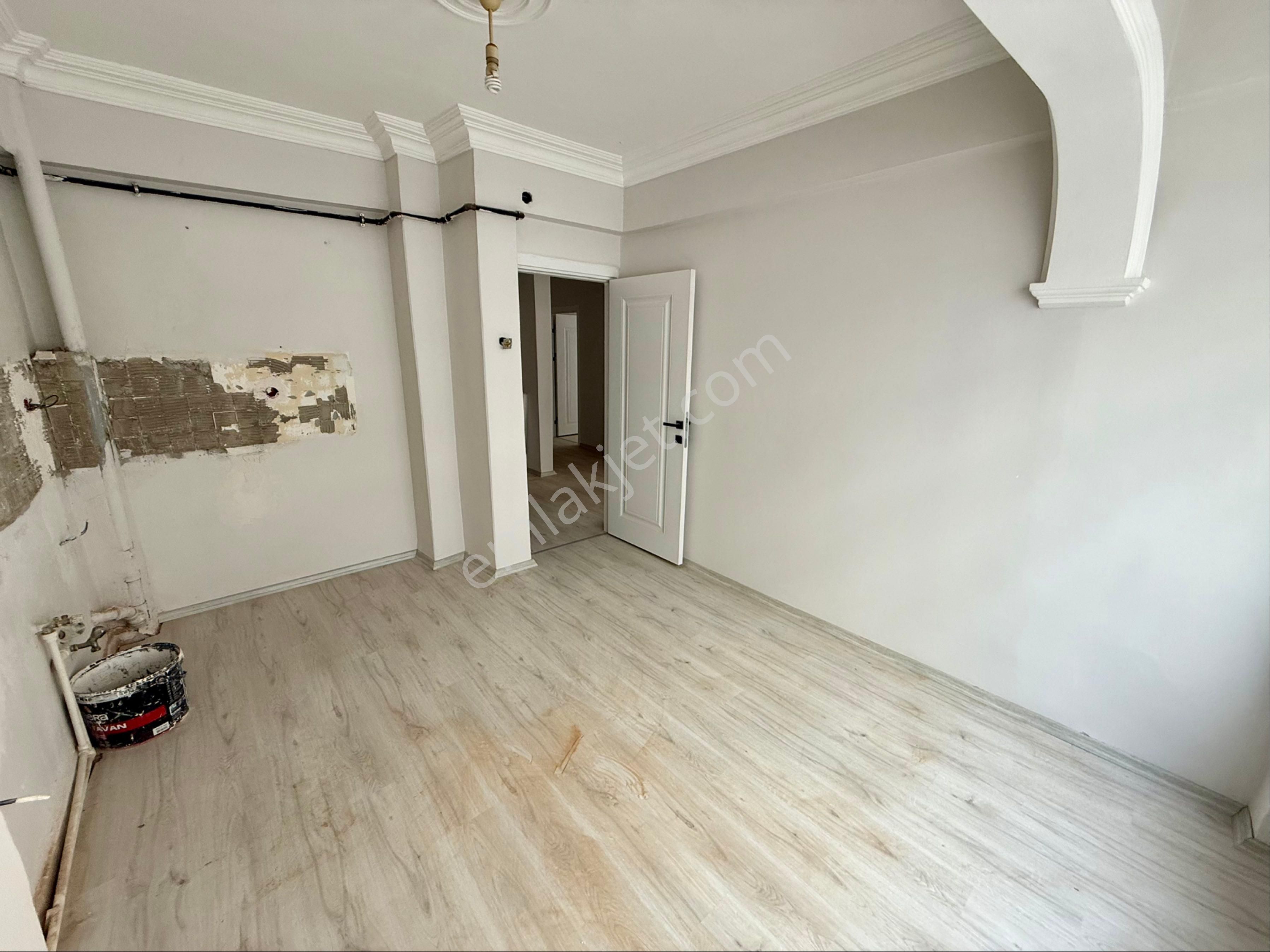 Evim-nur’dan Kadıköy Mh. 2+1 İçi Yapılı Satılık Fırsat Daire - Görsel 11