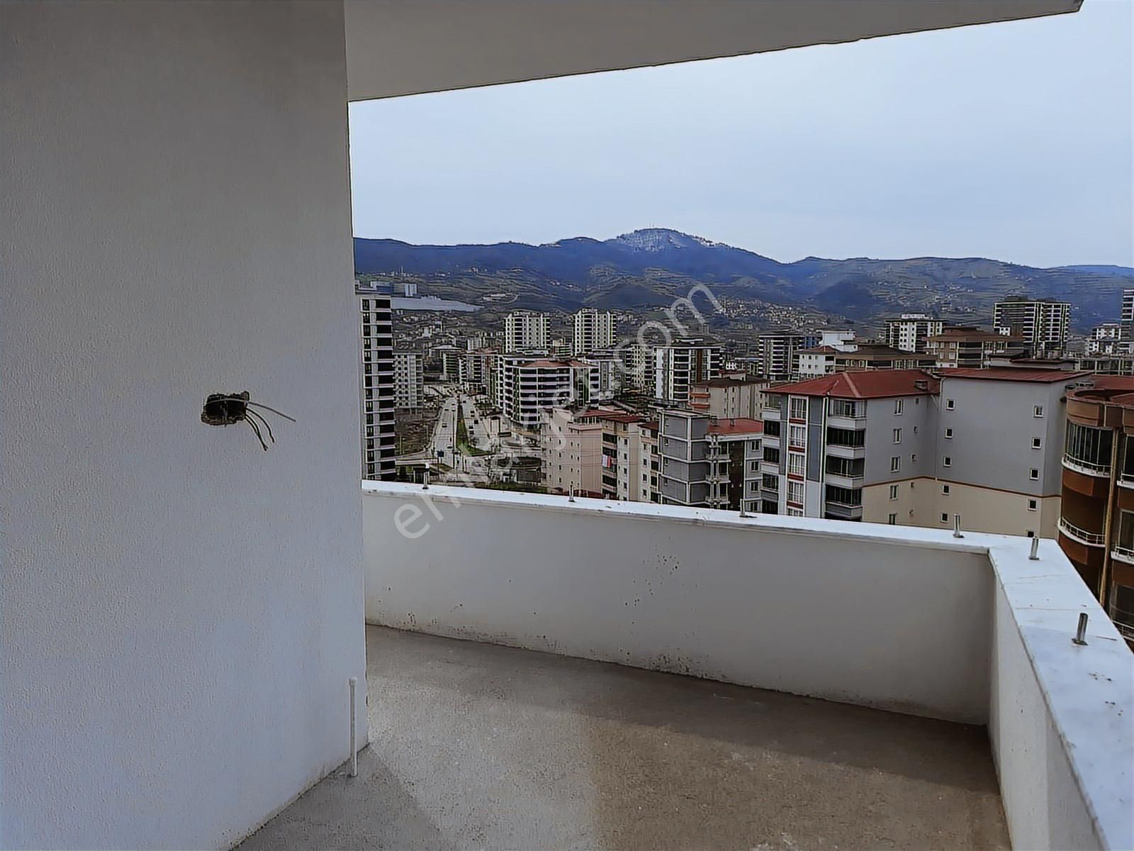 Yağmur Emlak'tan Odun Pazarı Kavşağı Merkezi Konumda Satılık 2+1 - Görsel 13