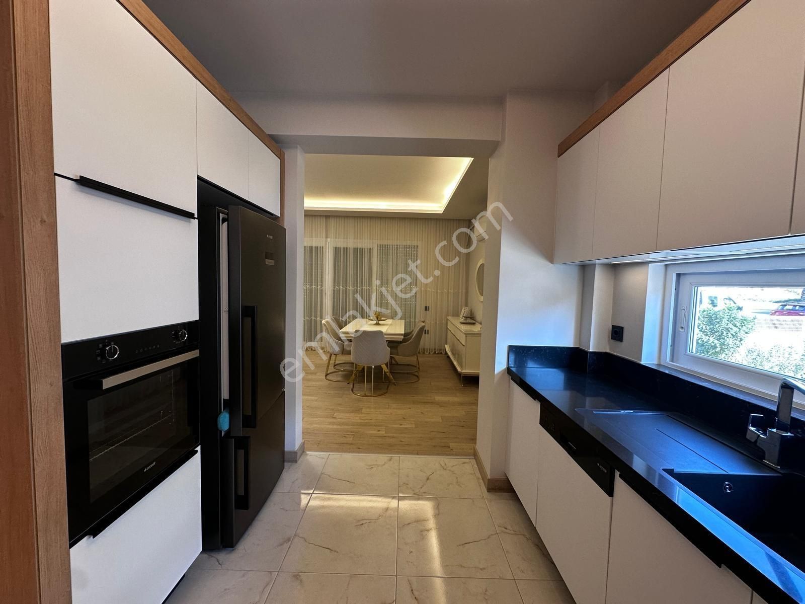 Ege Mahallesi Egel Life Sitesi 3+1 Full Eşyalı-k.otoparklı Daire - Görsel 14