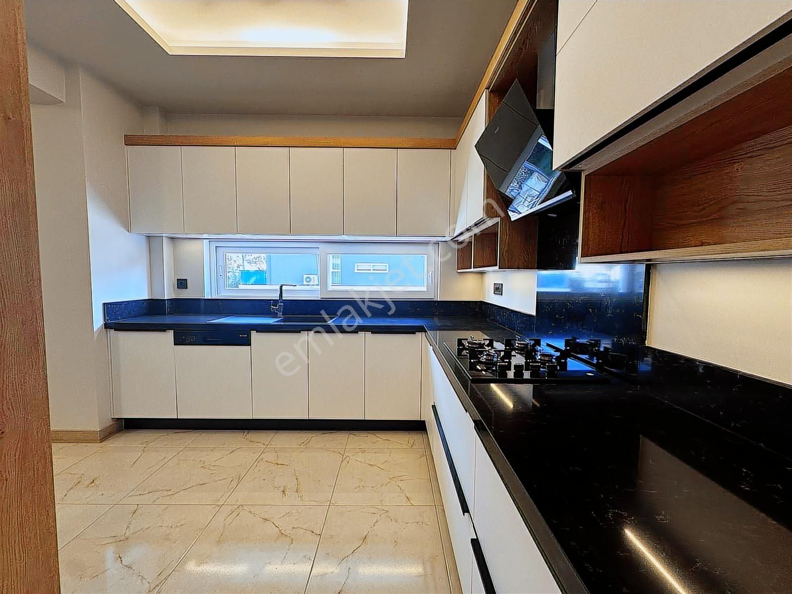 Ege Mahallesi Egel Life Sitesi 3+1 Full Eşyalı-k.otoparklı Daire - Görsel 15