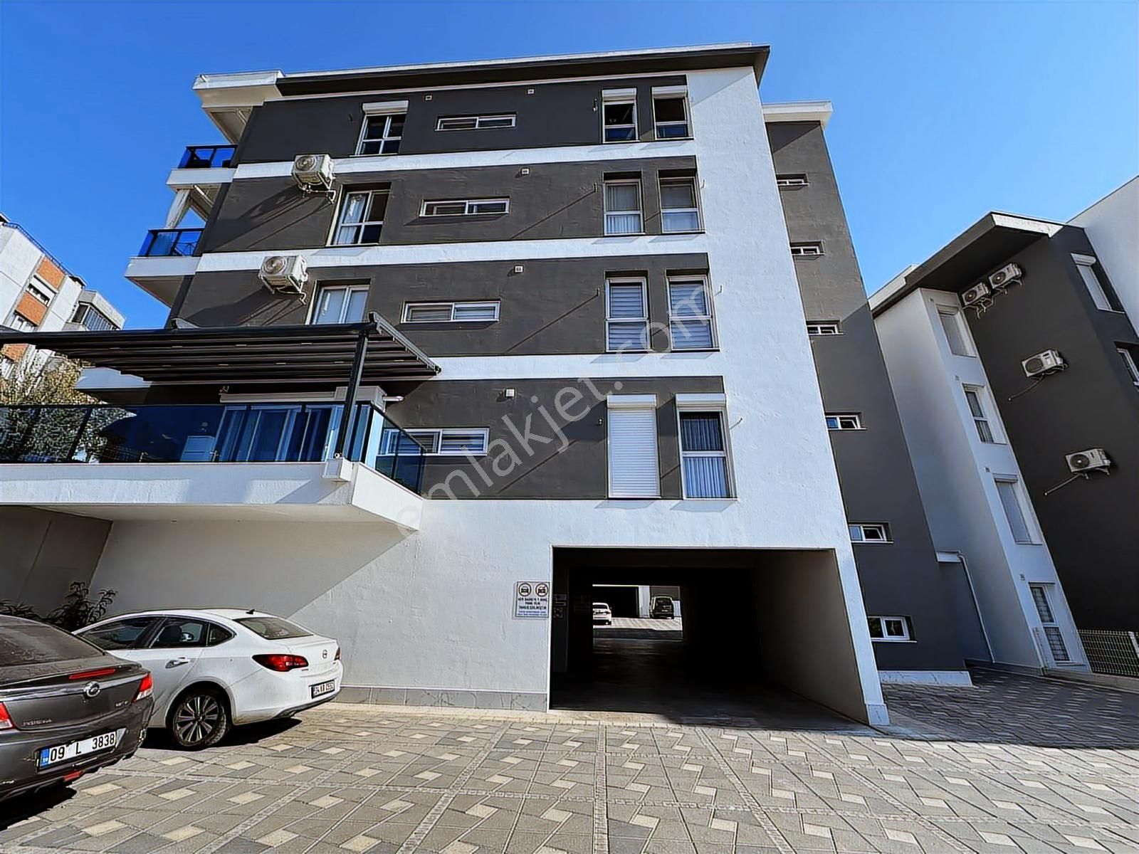 Ege Mahallesi Egel Life Sitesi 3+1 Full Eşyalı-k.otoparklı Daire - Görsel 27