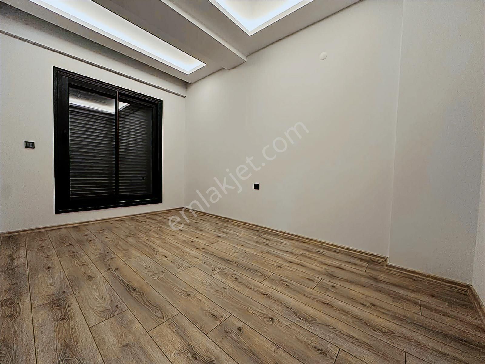 Qzen Gayrimenkulden Müstakil Bahçeli 4+1 Villa - Görsel 9