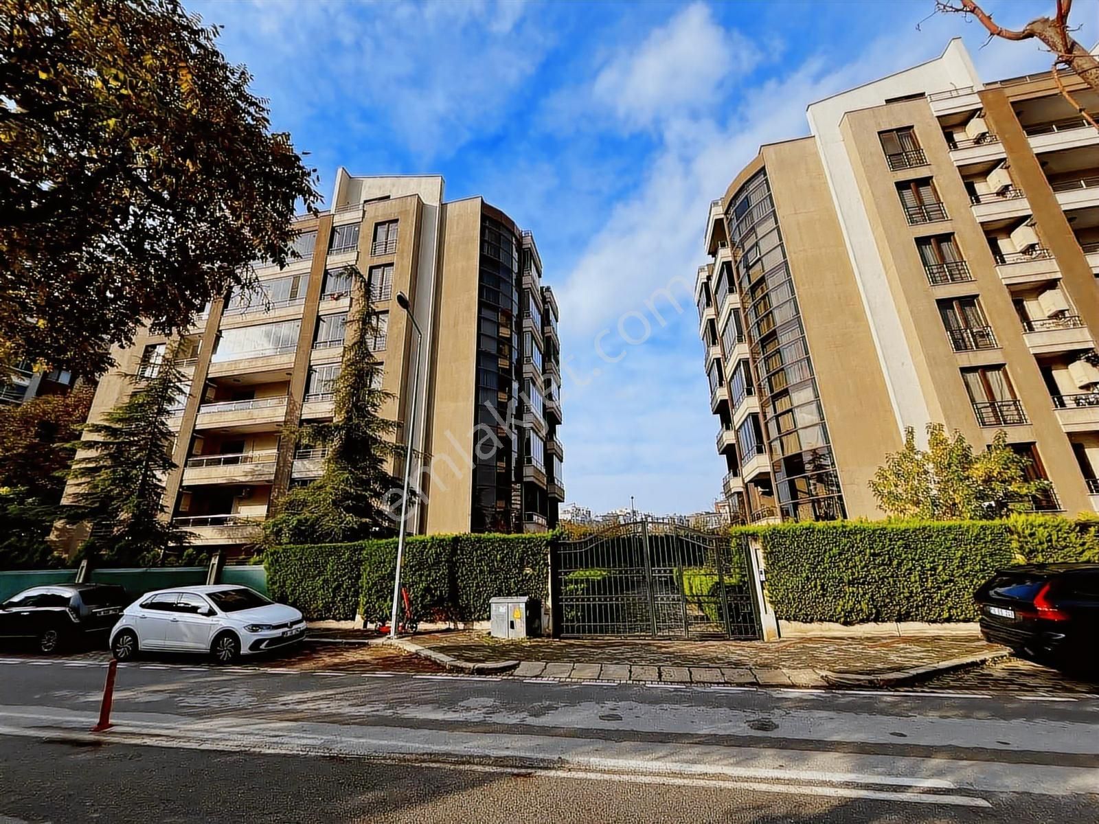 Remax Advantage'den Kumova Resıdence'de 2+1 Kiralık Daire