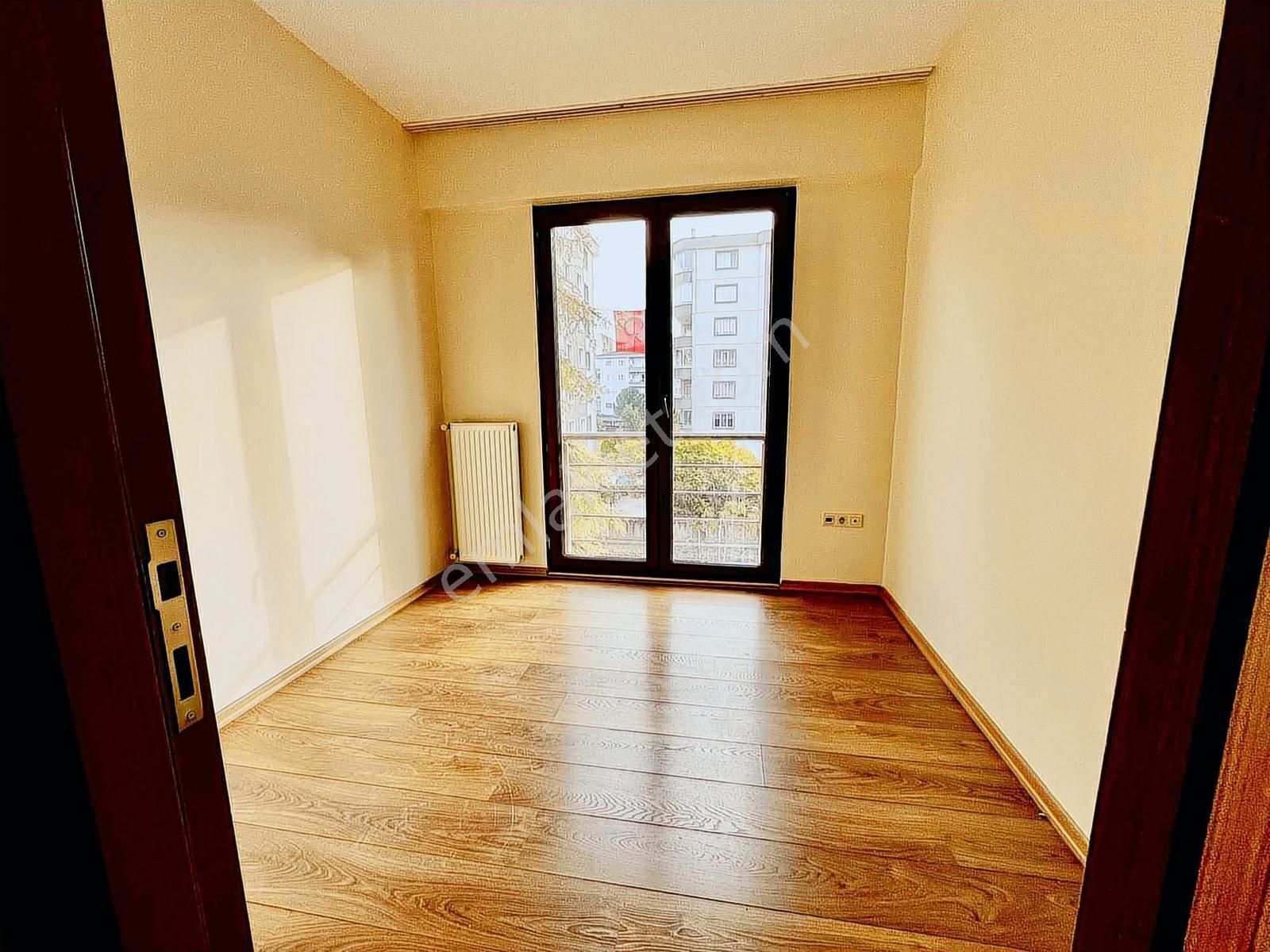Remax Advantage'den Kumova Resıdence'de 2+1 Kiralık Daire - Görsel 6
