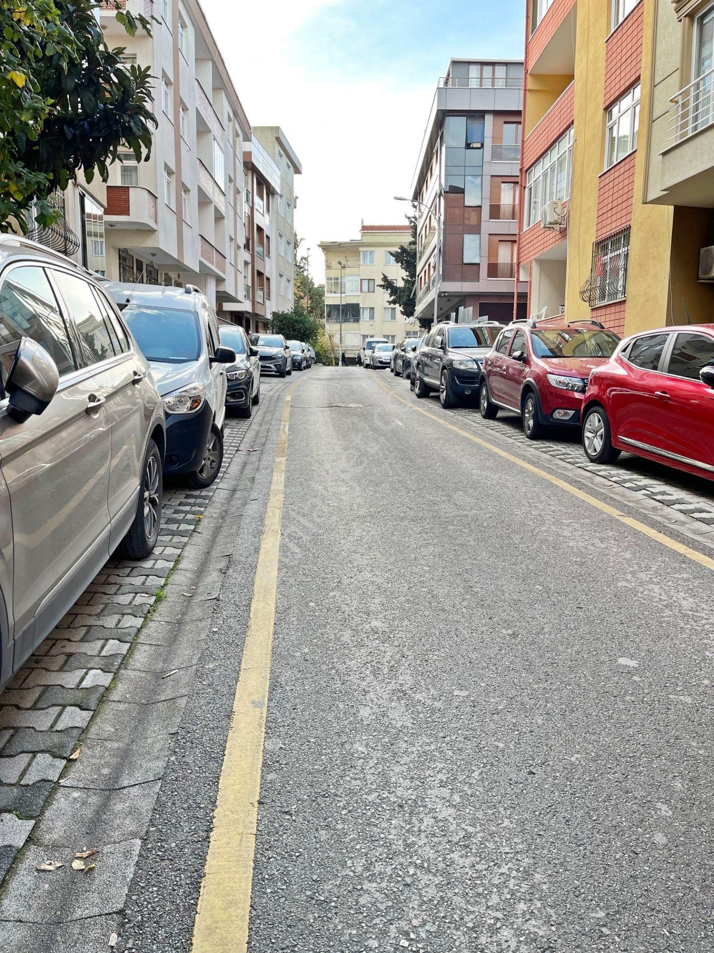 Üsküdar Bulgurlu Cumhuriyet Mah Satılık Daire 3+1 Kapalı Otoparklı - Görsel 29