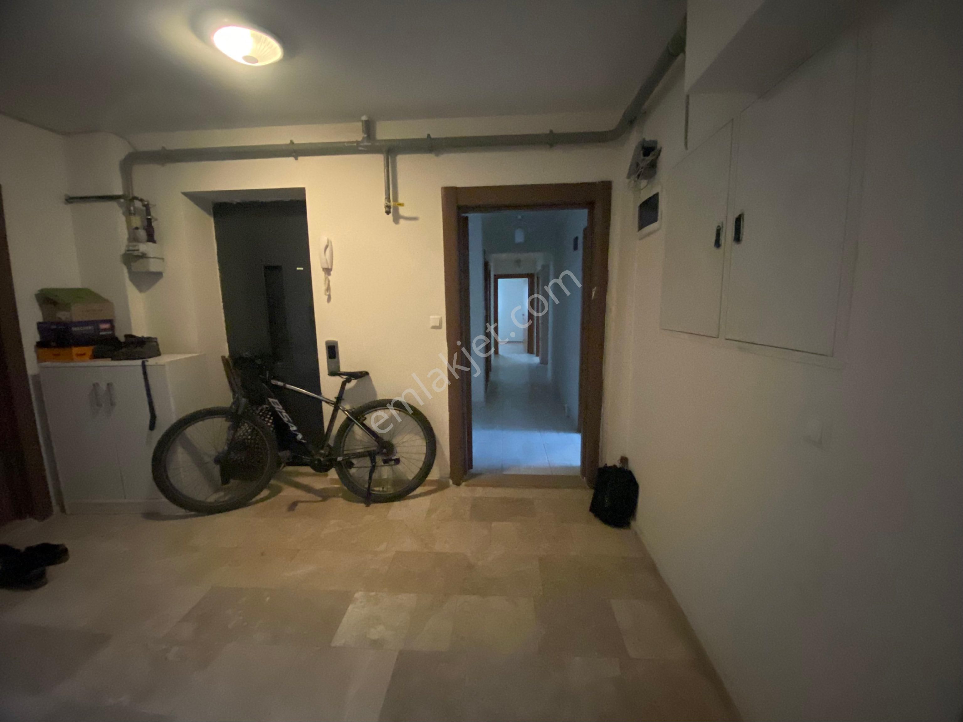 Remax Maviden Karapürçek Merkezde Geniş Ve Kullanışlı 3+1 Daire - Görsel 32