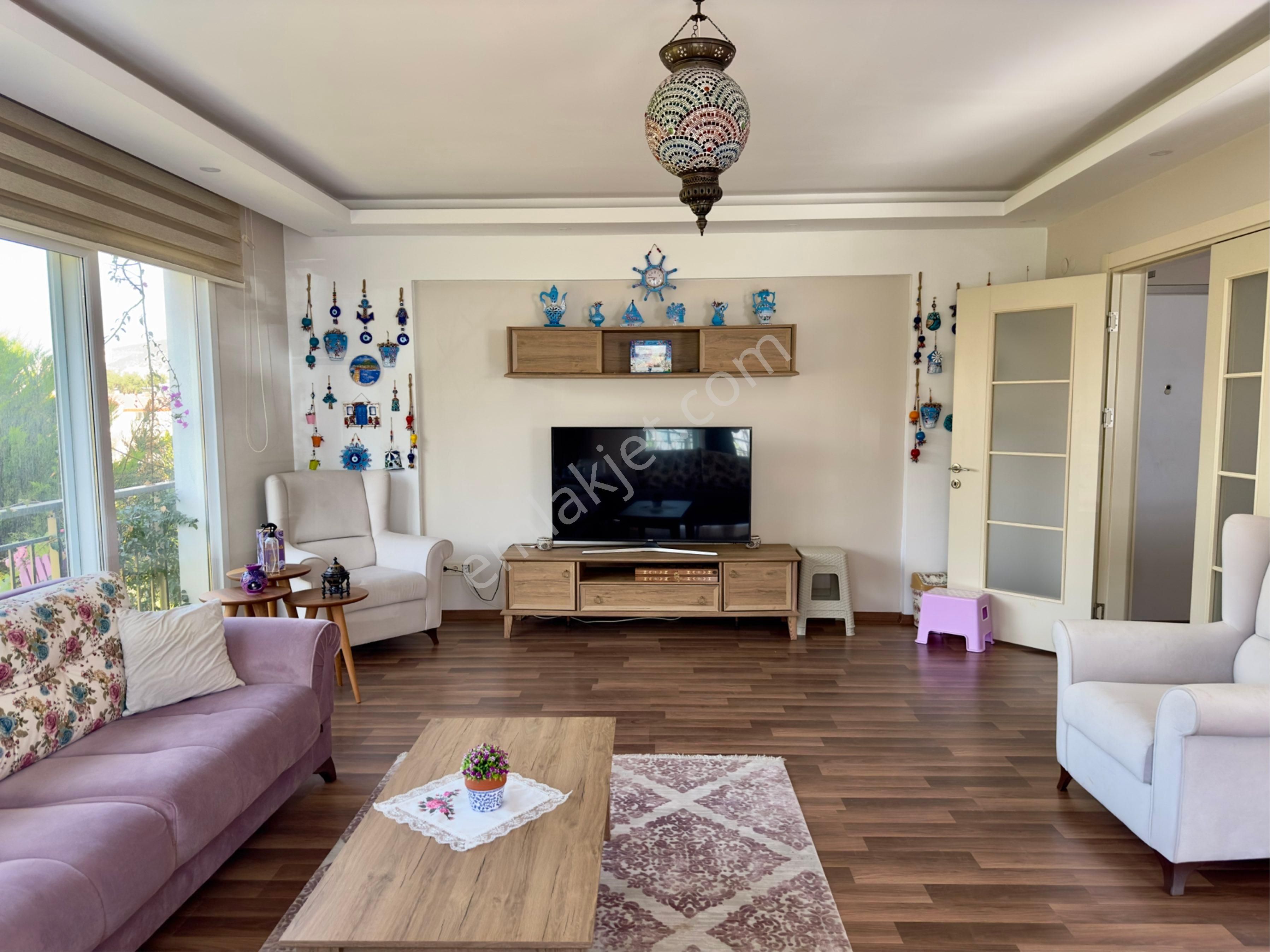 Kuşadası Satılık İkiçeşmelik Mahallesinde 3+1 Daire - Görsel 18