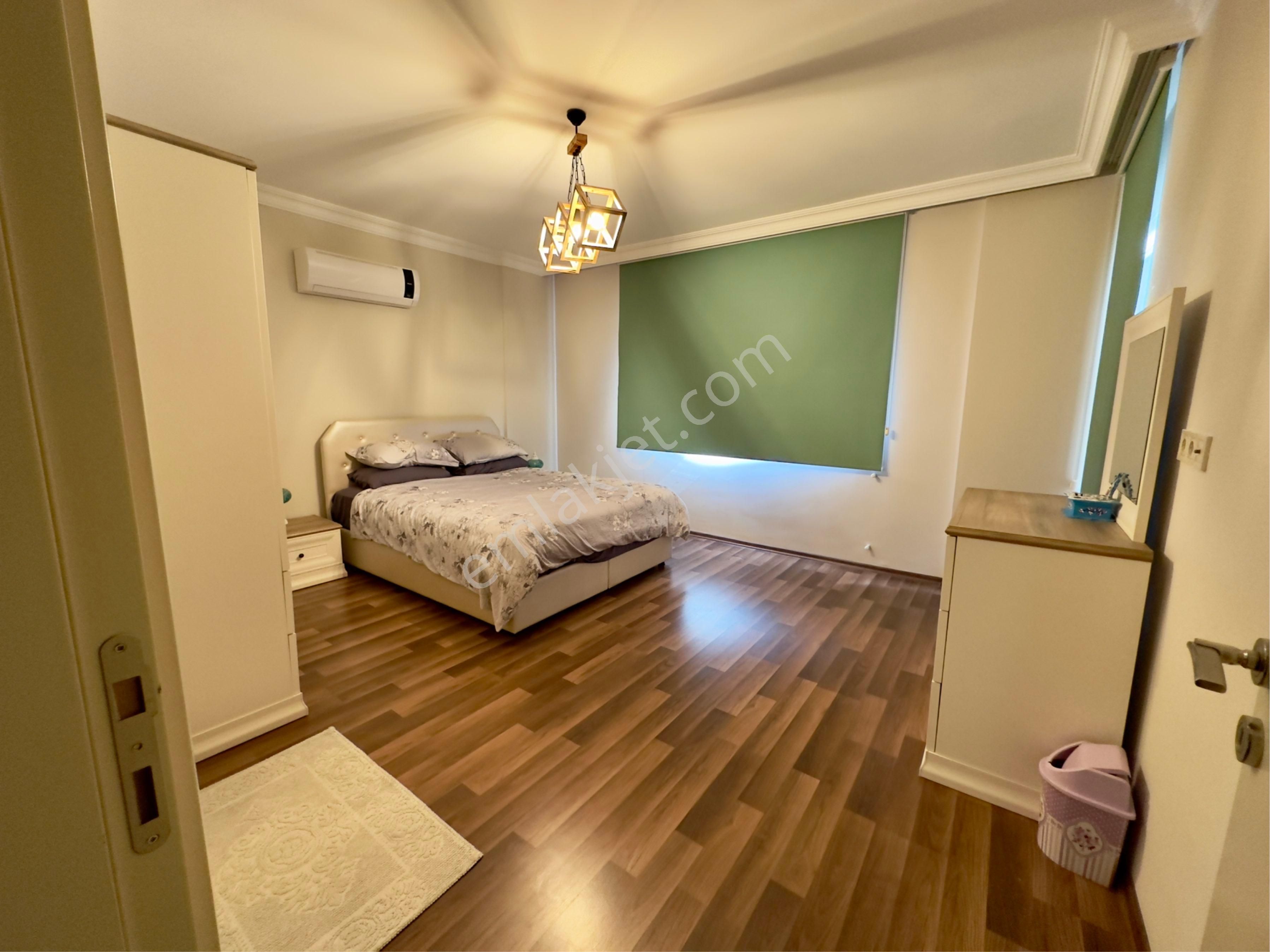 Kuşadası Satılık İkiçeşmelik Mahallesinde 3+1 Daire - Görsel 14