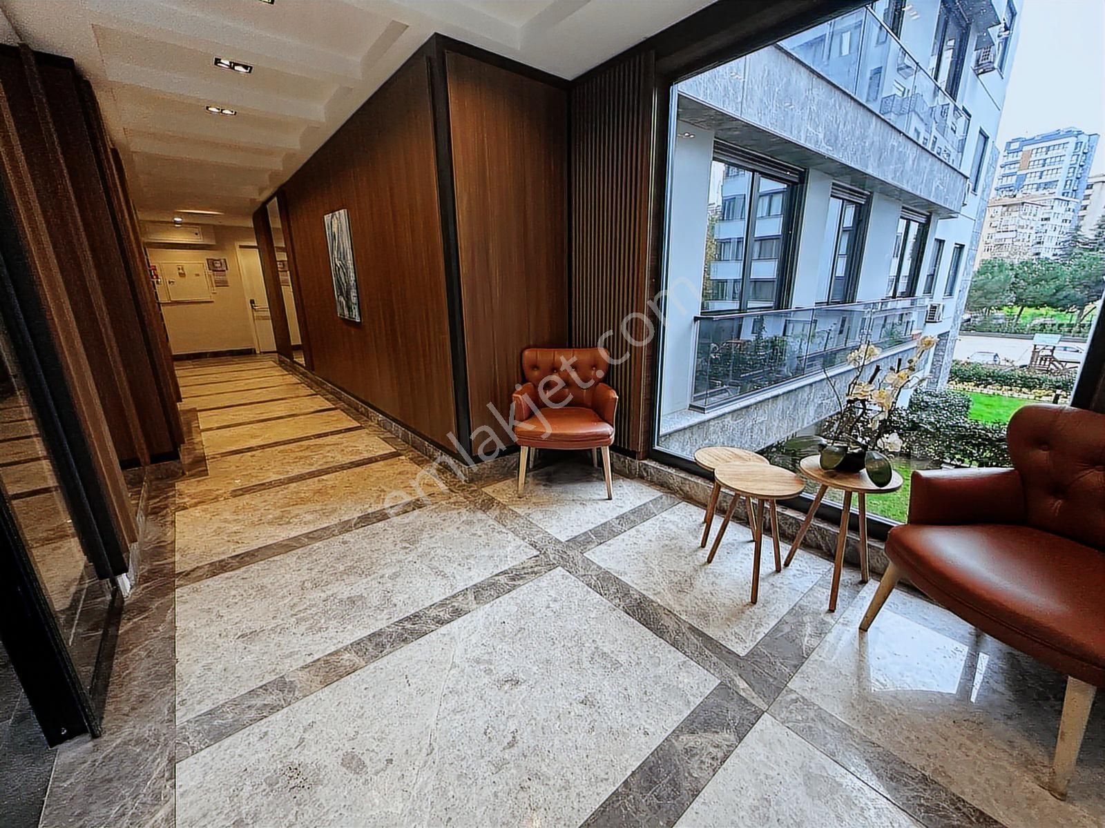 Suadiye'de 4+1 Net 170 M2 Ebv Banyolu Teraslı Sıfır Dublex - Görsel 29