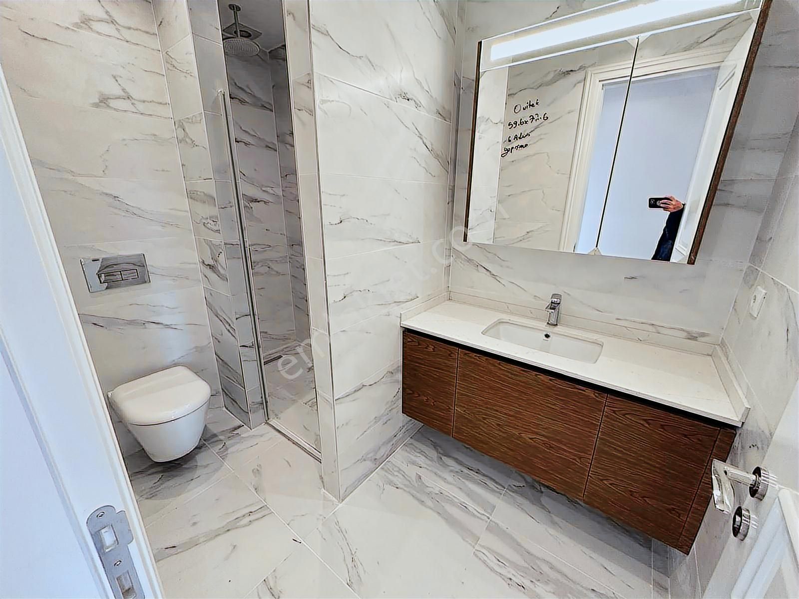 Suadiye'de 4+1 Net 170 M2 Ebv Banyolu Teraslı Sıfır Dublex - Görsel 15