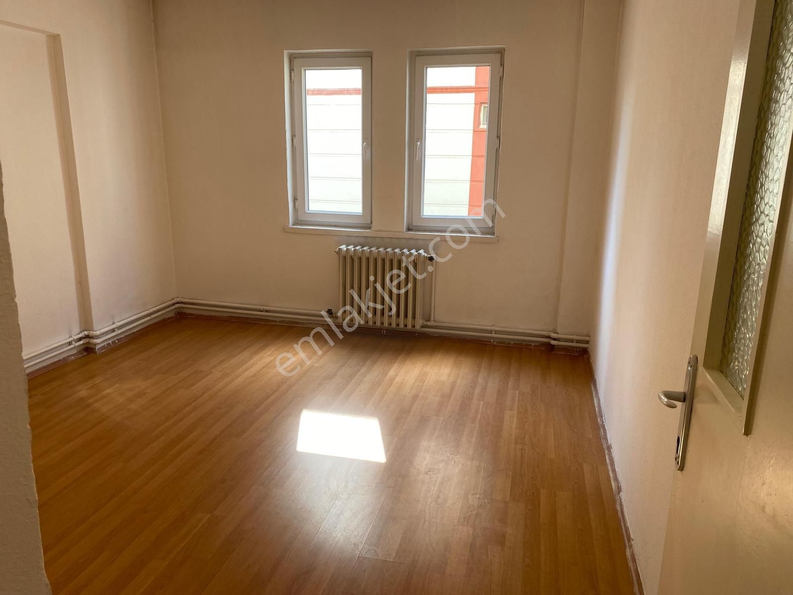 Demetevler 6.cad. Asansörlü,otoparklı,öncephe 3+1 Kiralık Daire - Görsel 11