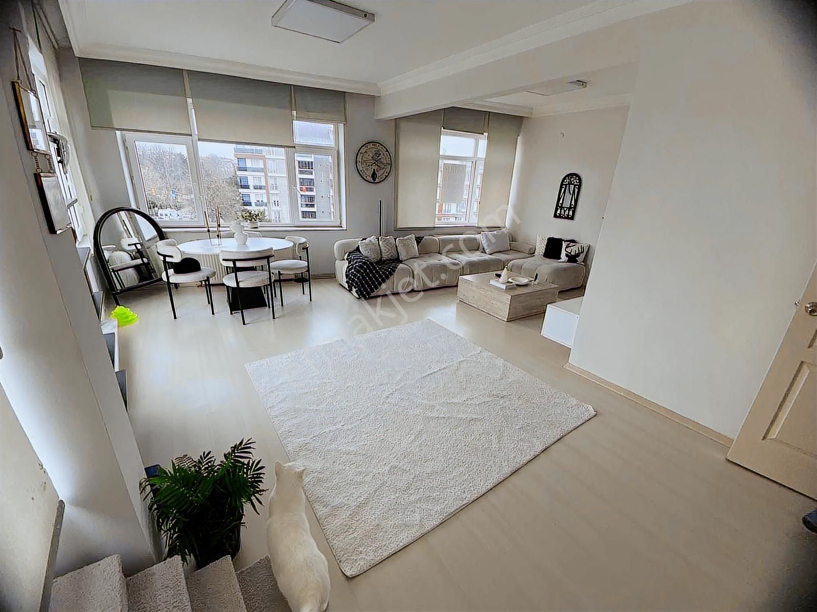 Ali Topal 3+1de Çevirme 2+1 110m Bakırköy Satılık Daire Ferah - Görsel 10