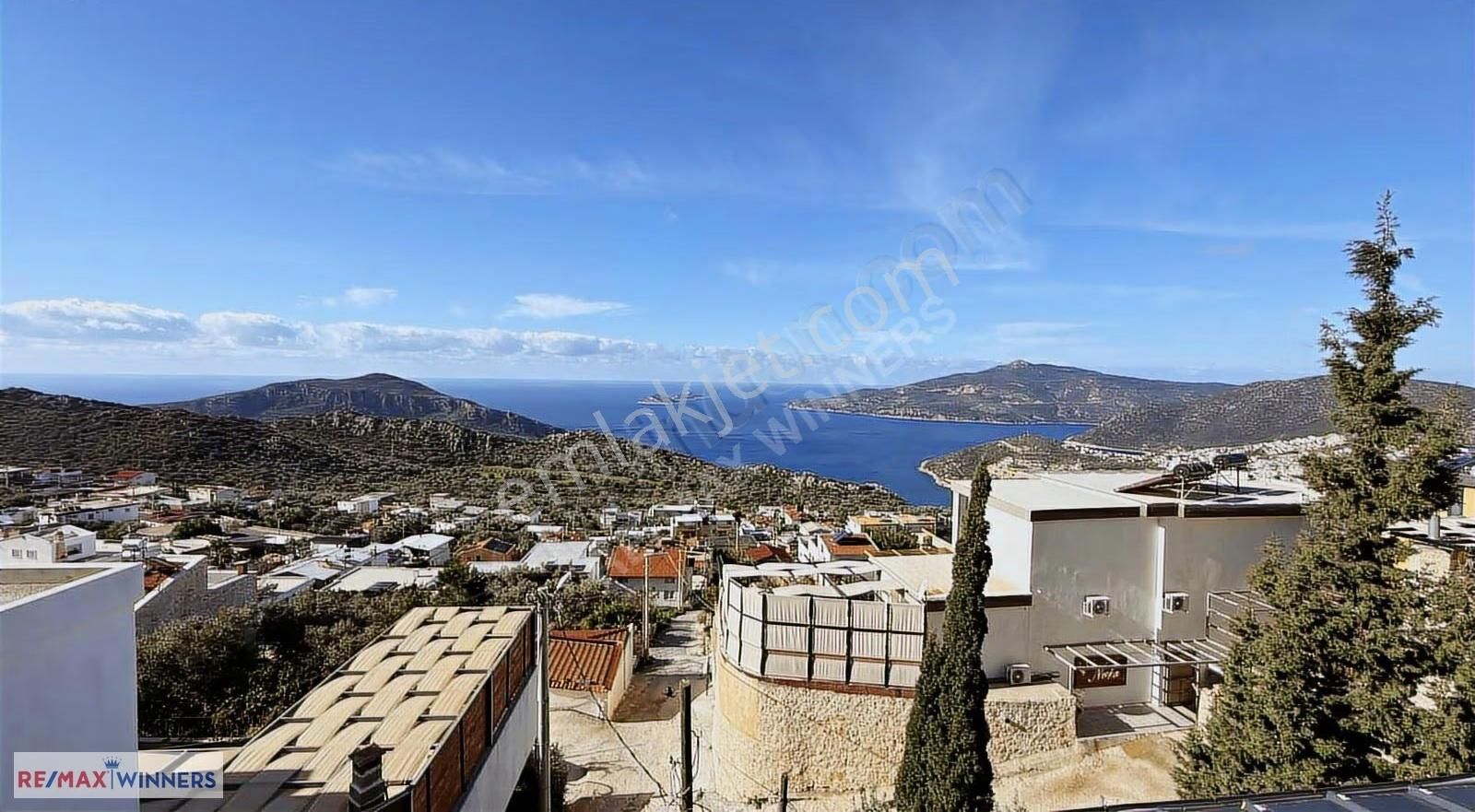 Kalkanda Kaçırılmayacak Komple Satılık Bina Yatırım Fırsatı