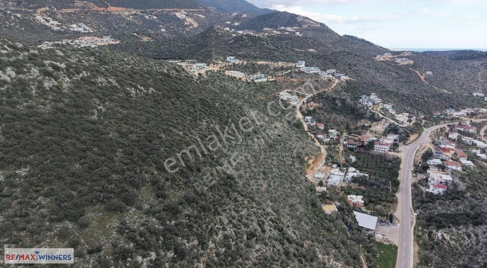 Kalkan'da Deniz Manzaralı Müstakıl Tapulu 1.836 M2 - Görsel 2