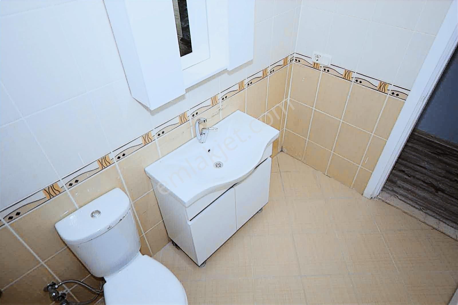 Tuzla Merkezde Havuzlu Site İçinde 4+1 Satılık Ters Dubleks - Görsel 26