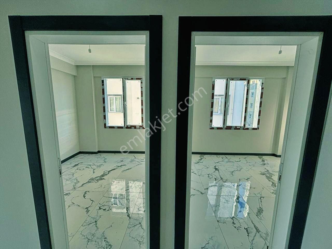 Uytundan Burhaniye Bademalanında Yerden Isıtmalı Arakat 2+1daire - Görsel 7