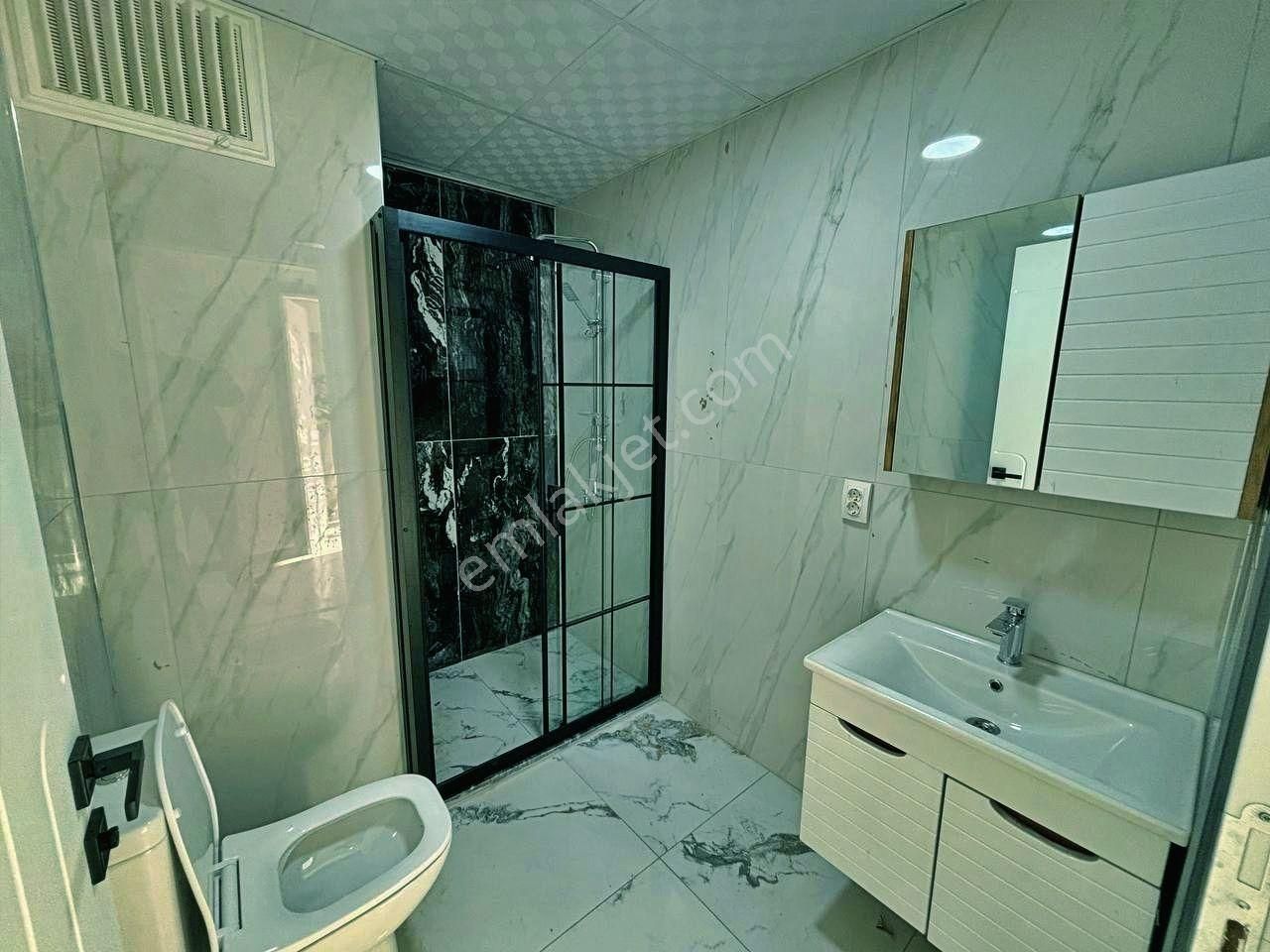 Uytundan Burhaniye Bademalanında Yerden Isıtmalı Arakat 2+1daire - Görsel 17