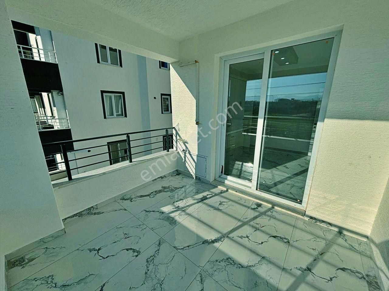 Uytundan Burhaniye Bademalanında Yerden Isıtmalı Arakat 2+1daire - Görsel 21