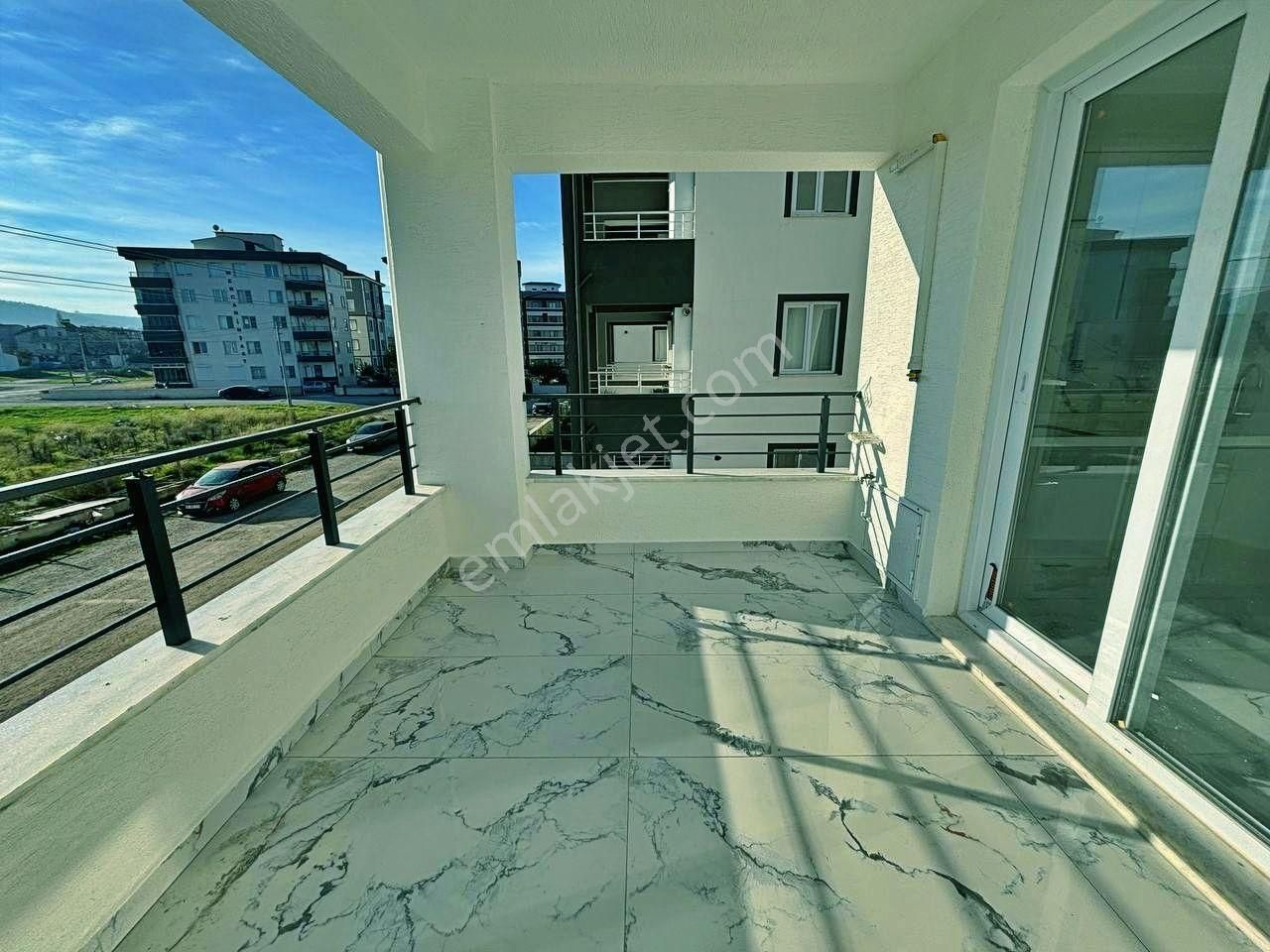 Uytundan Burhaniye Bademalanında Yerden Isıtmalı Arakat 2+1daire - Görsel 16