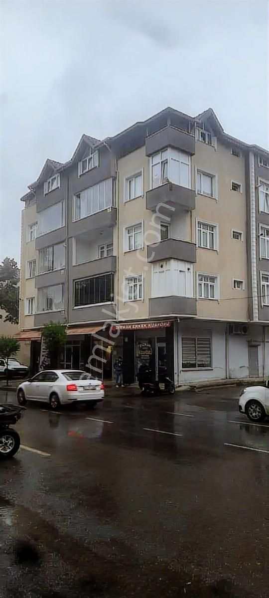 Çarşı Merkez'de 3+1 - Görsel 18