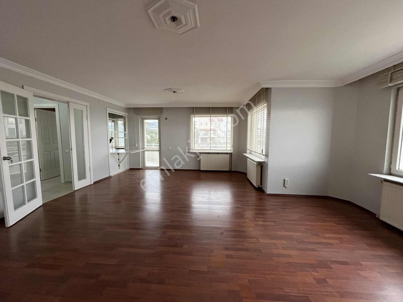 Bursa Mudanya Da Full Deniz Manzaralı Lüks 3+1 Kiralık Daire - Görsel 19