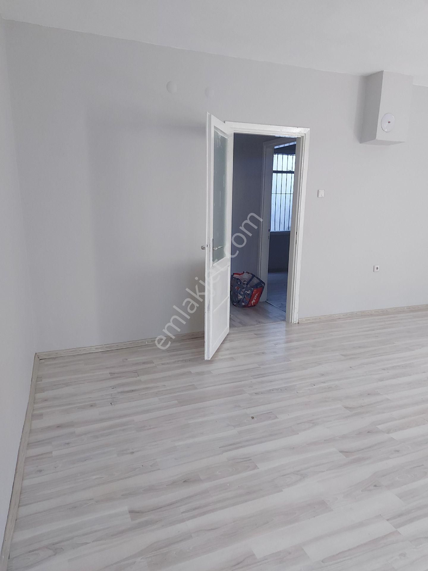 Karabağlar Muammer Akar’da Park İçinde, Bahçeli Müstakil Tadında 2+1 Daire - Görsel 11