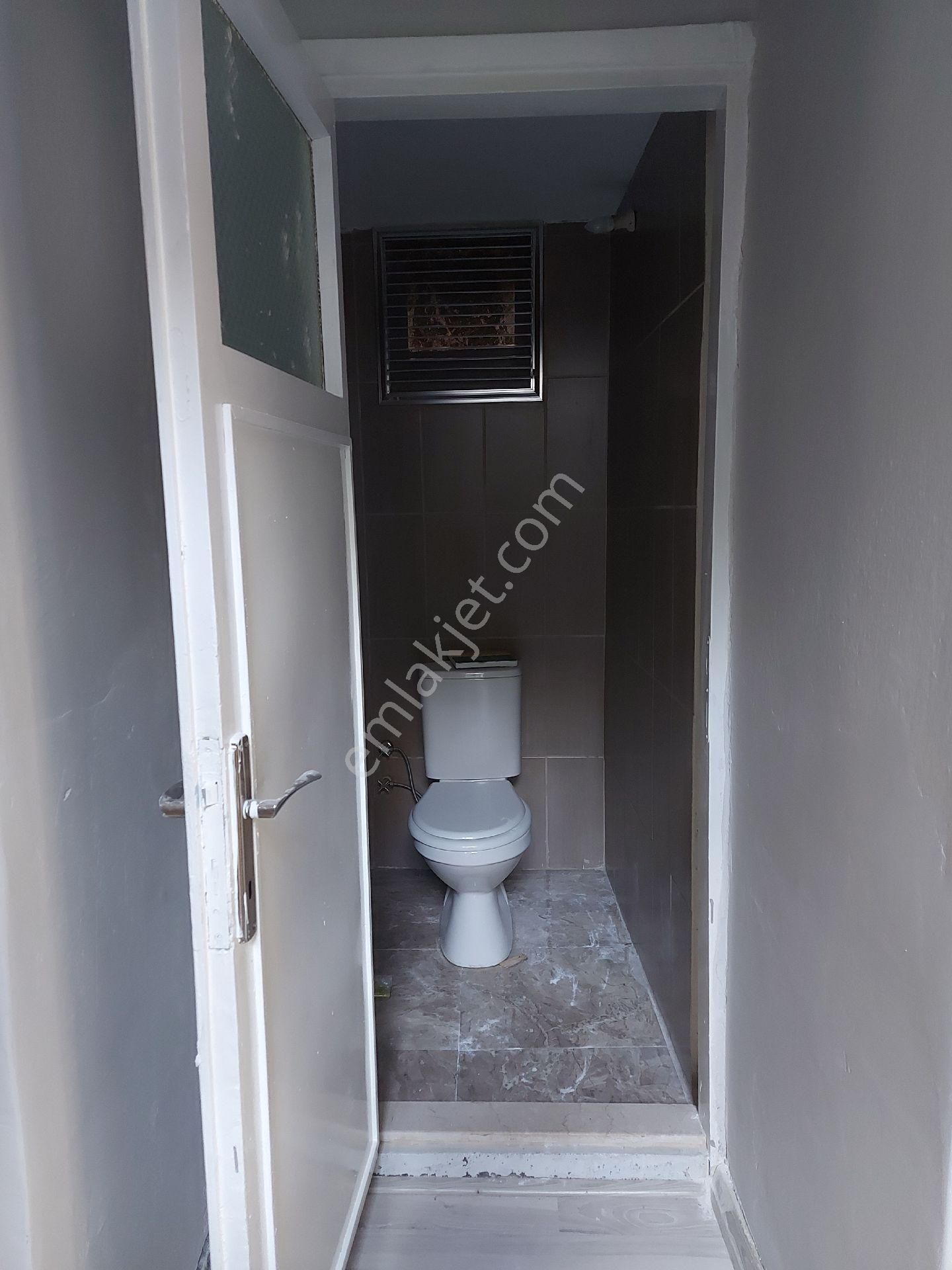 Karabağlar Muammer Akar’da Park İçinde, Bahçeli Müstakil Tadında 2+1 Daire - Görsel 30