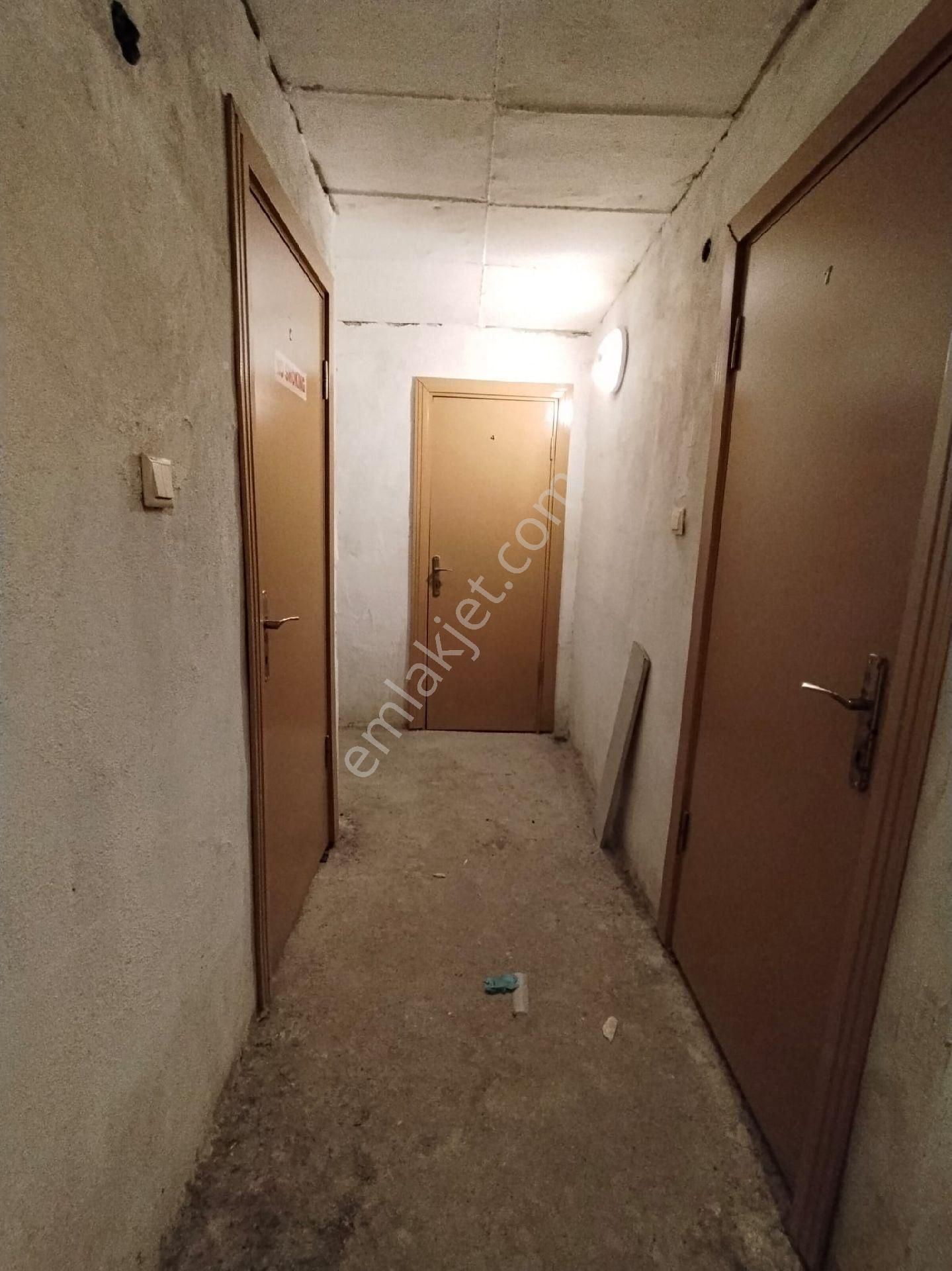 Yeşilyurt Cadde Üzeri 3+1 - Görsel 32