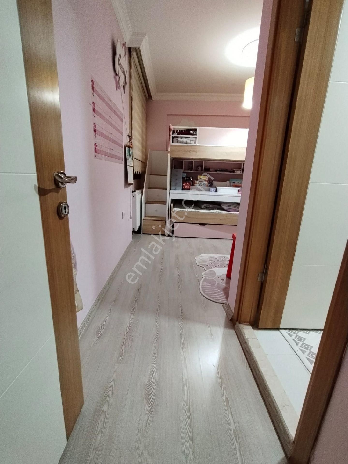 Yeşilyurt Cadde Üzeri 3+1 - Görsel 17