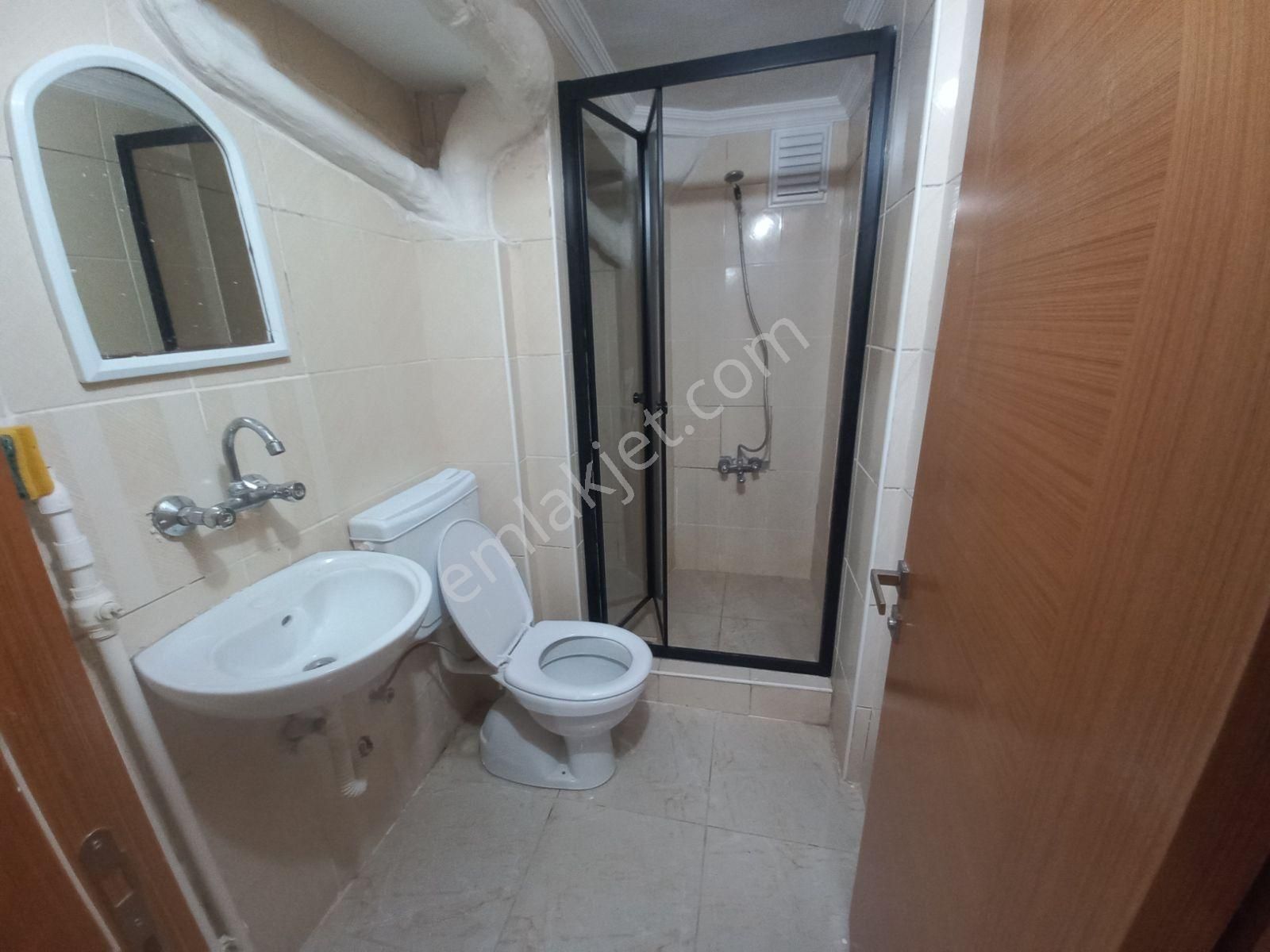 Kanaat'ten Perçem Sok.katta 3+1 Yapılı Daire - Görsel 12