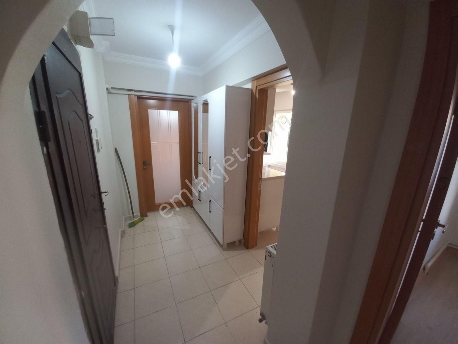 Kanaat'ten Perçem Sok.katta 3+1 Yapılı Daire - Görsel 4