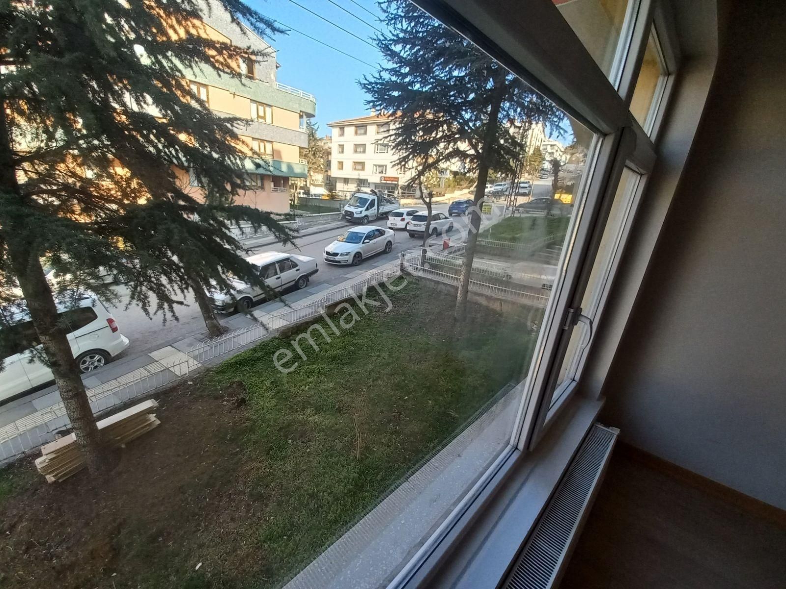 Kanaat'ten Perçem Sok.katta 3+1 Yapılı Daire - Görsel 3